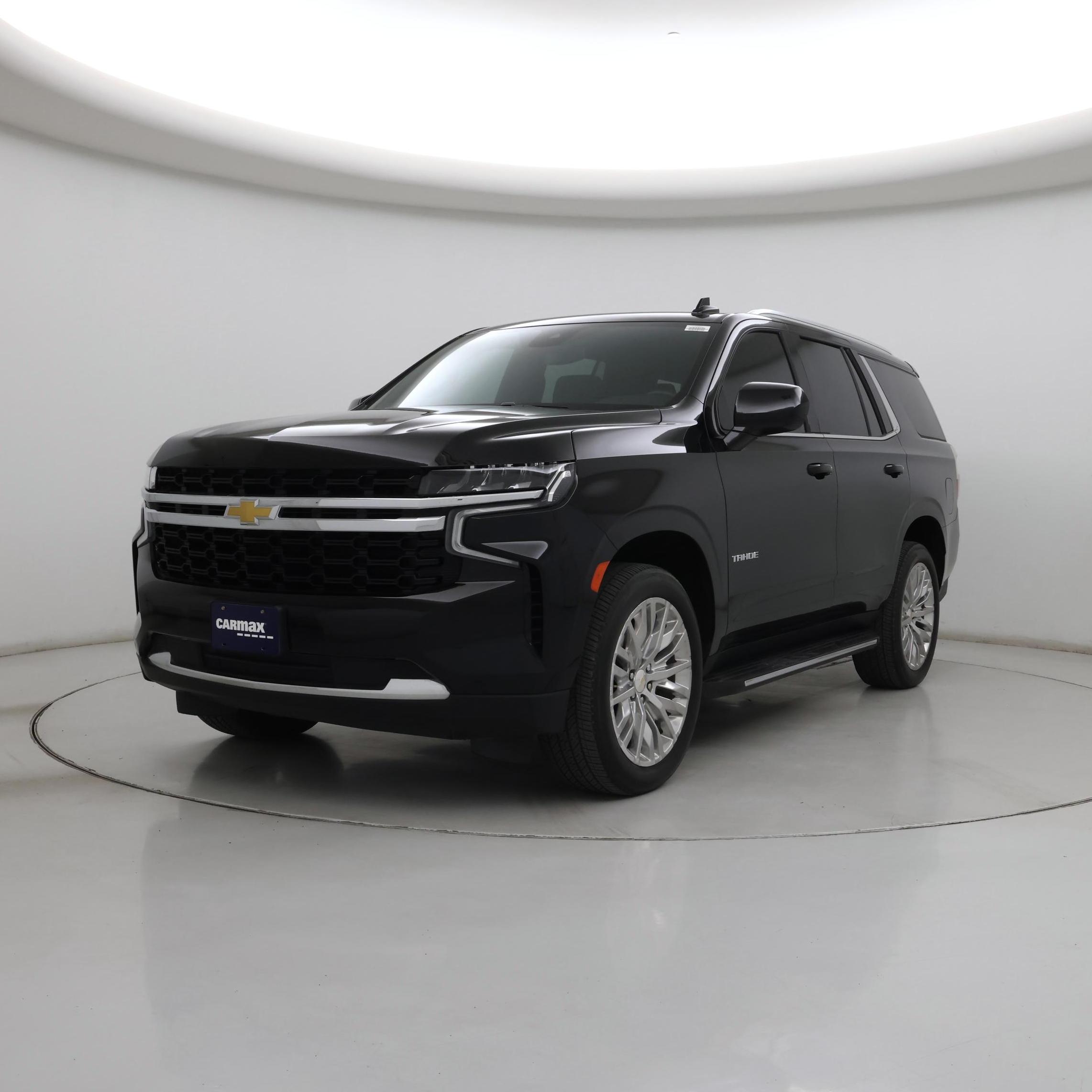 Thumbnail: 2023 Chevrolet Tahoe - 4