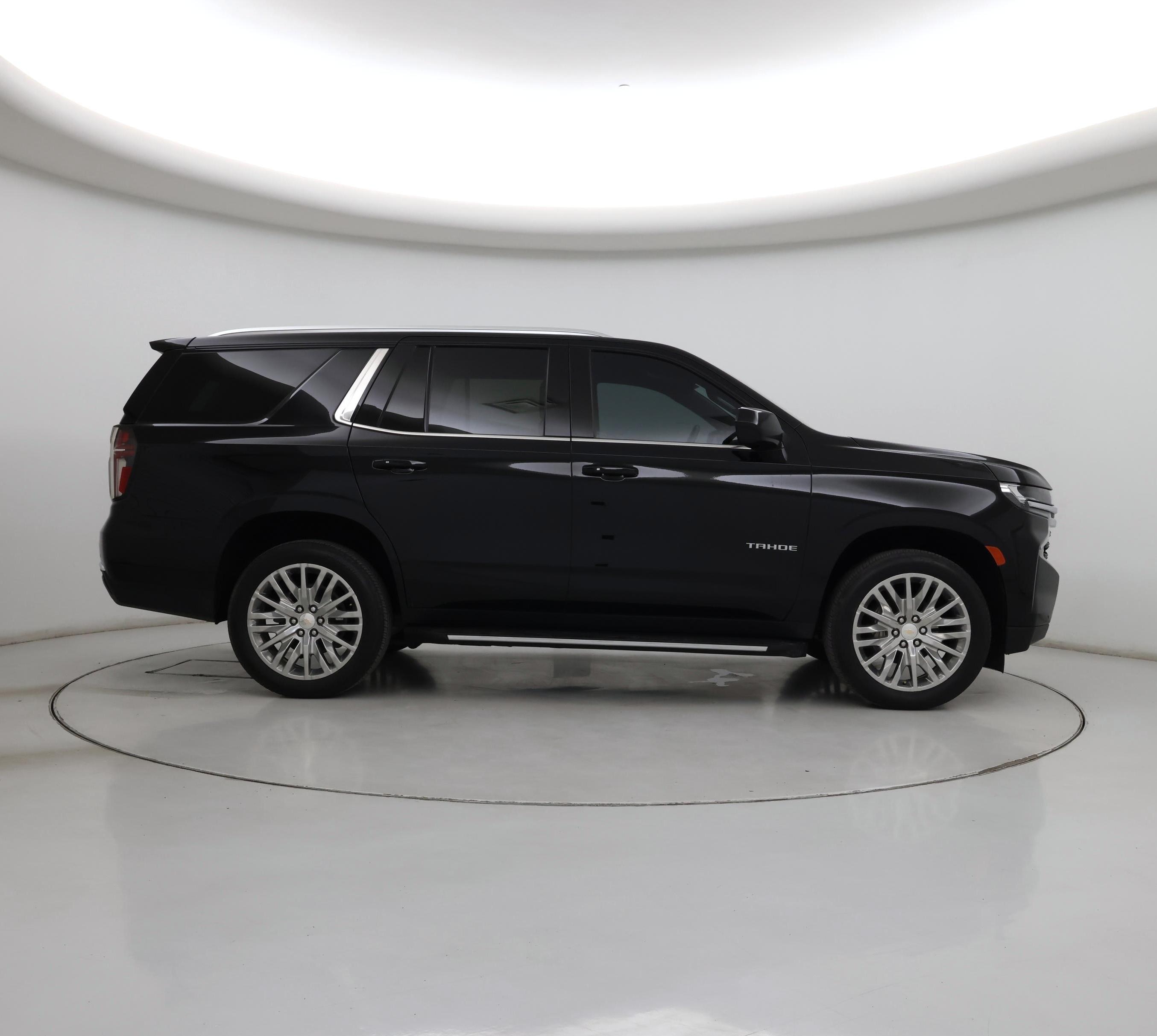 Thumbnail: 2023 Chevrolet Tahoe - 7