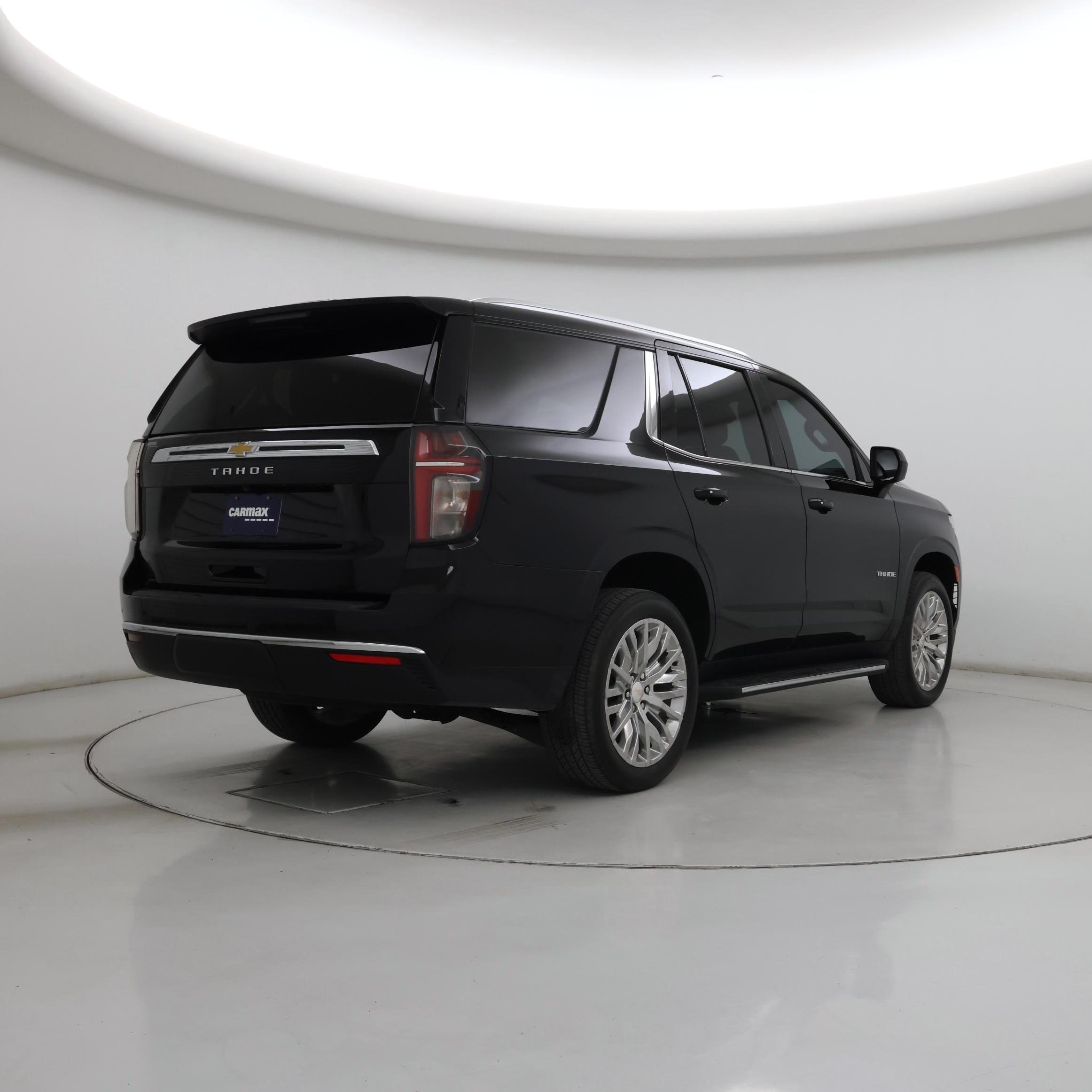 Thumbnail: 2023 Chevrolet Tahoe - 8