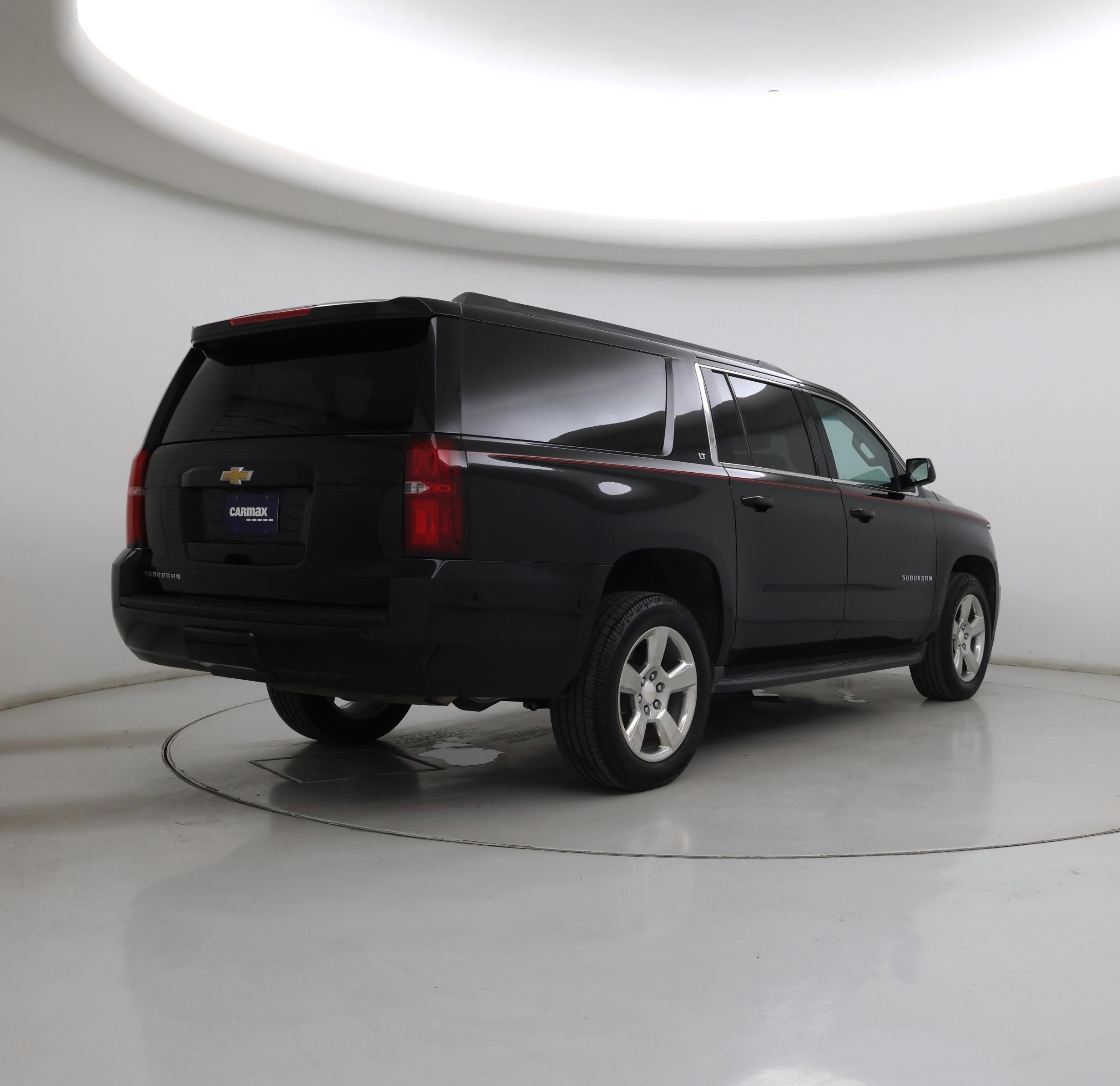 Thumbnail: 2016 Chevrolet Suburban - 8