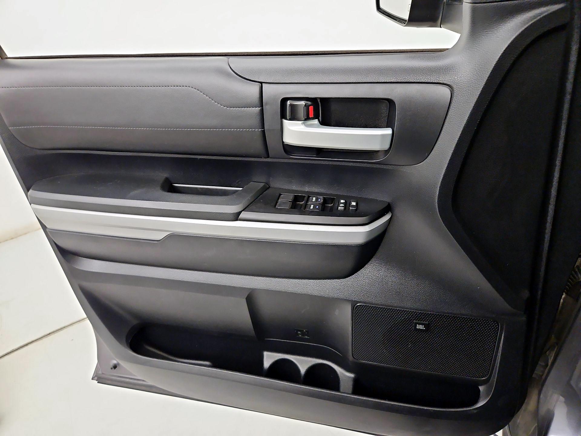 Thumbnail: 2019 Toyota Tundra - 12