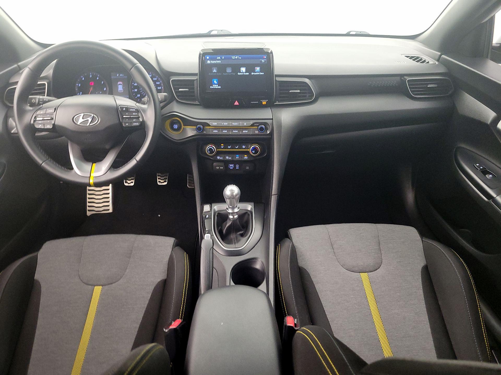 Thumbnail: 2020 Hyundai Veloster - 9