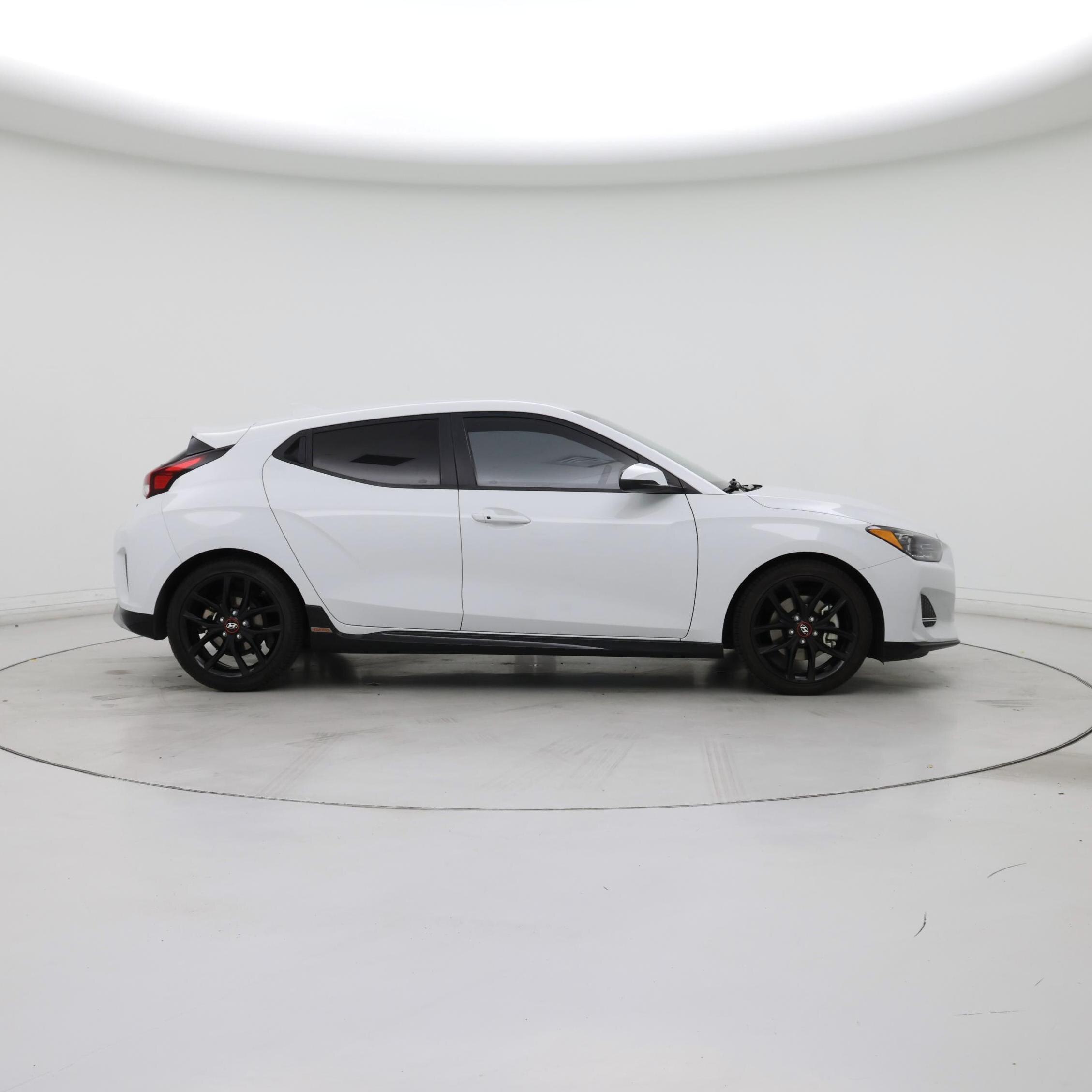 Thumbnail: 2020 Hyundai Veloster - 7