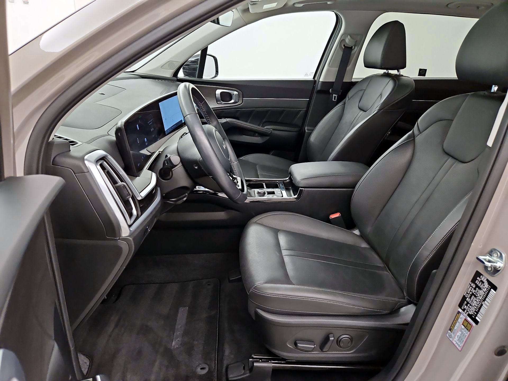 Thumbnail: 2025 Kia Sorento - 11