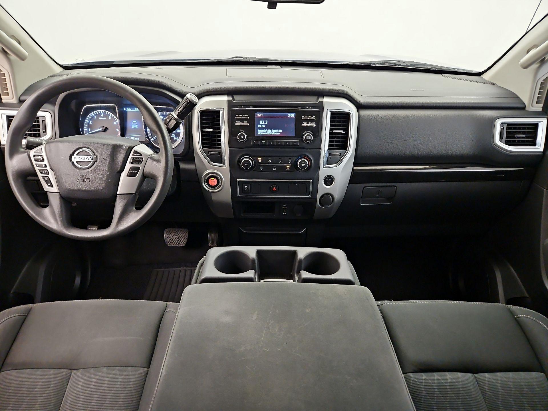 Thumbnail: 2017 Nissan Titan - 9