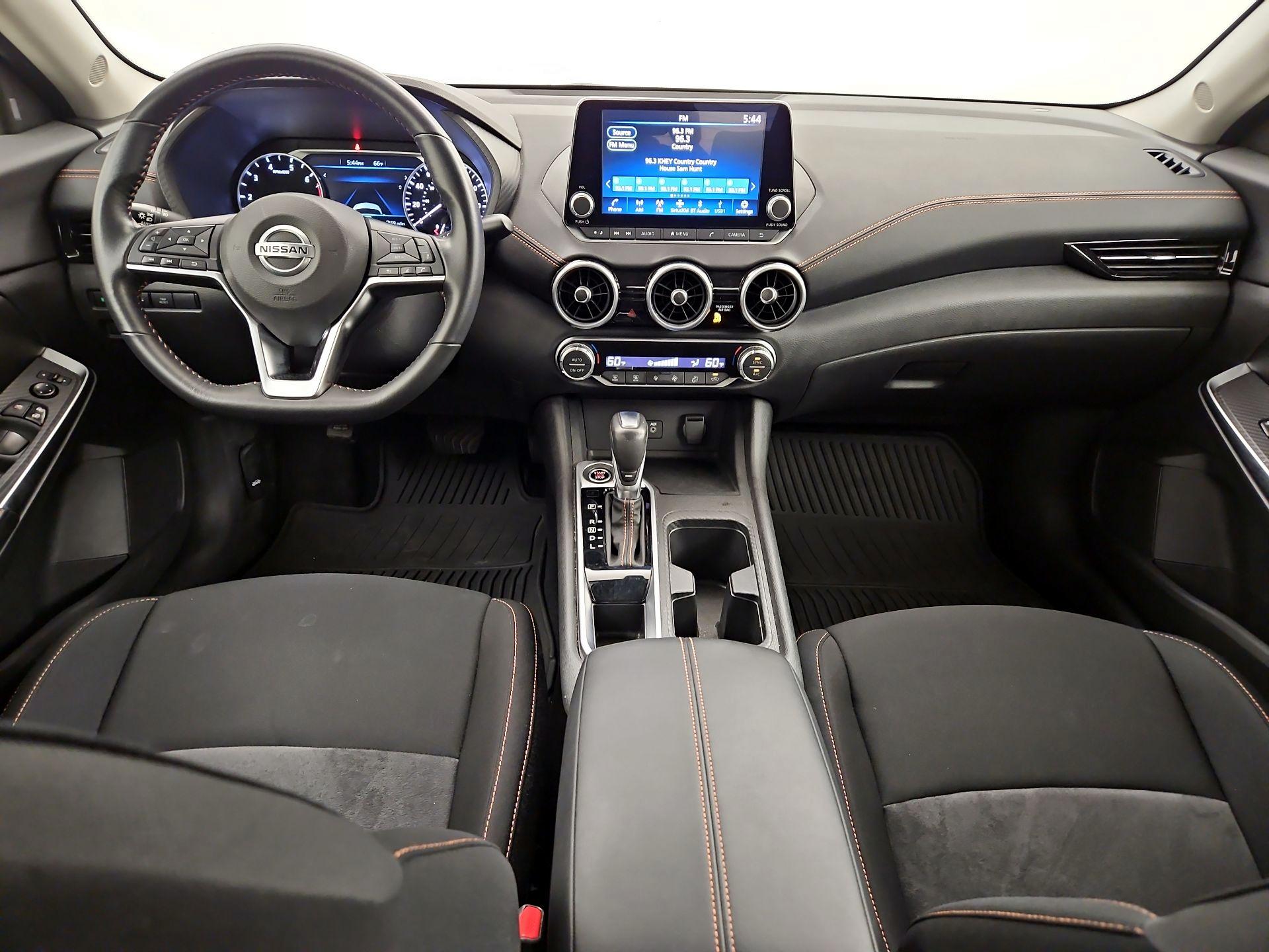 Thumbnail: 2023 Nissan Sentra - 9