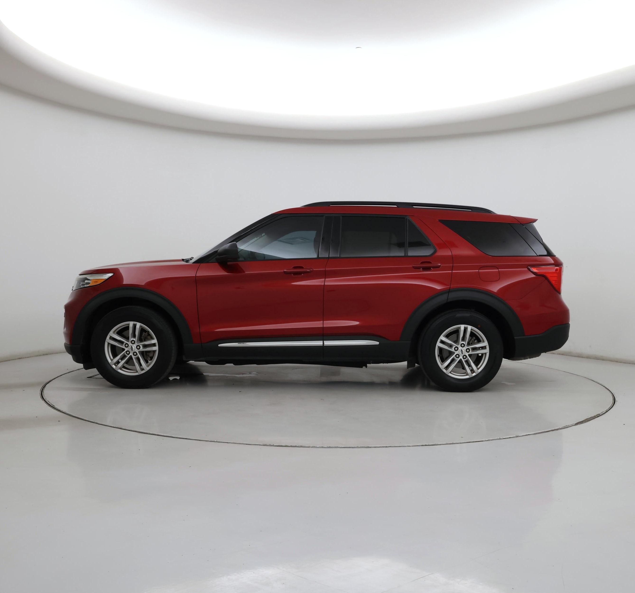 Thumbnail: 2021 Ford Explorer - 3
