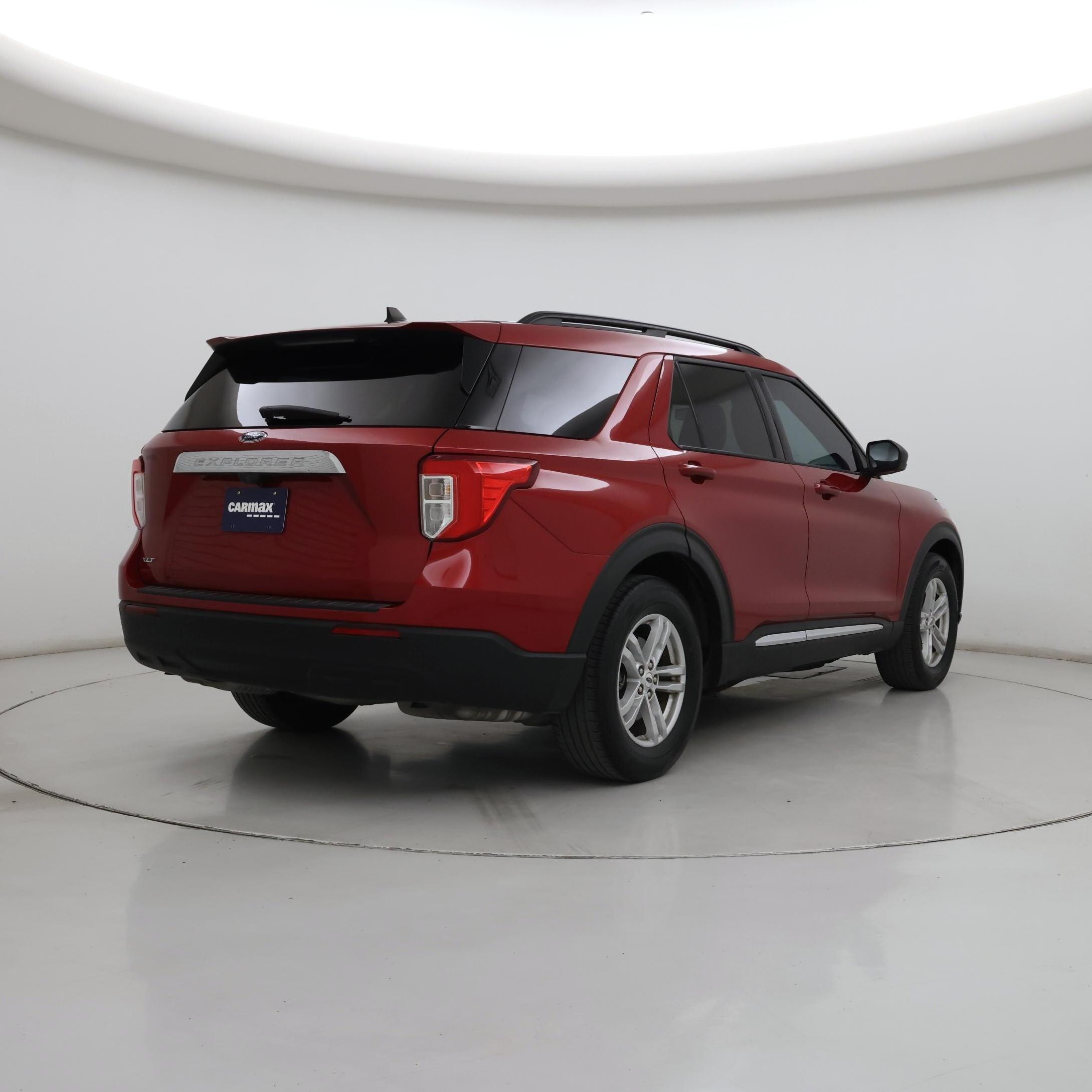 Thumbnail: 2021 Ford Explorer - 8