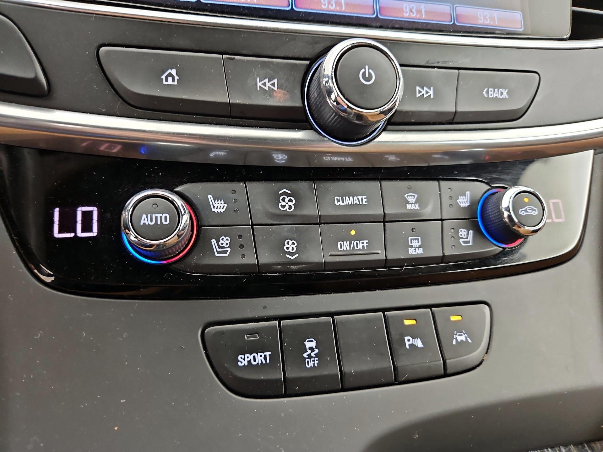 Thumbnail: 2017 Buick LaCrosse - 17