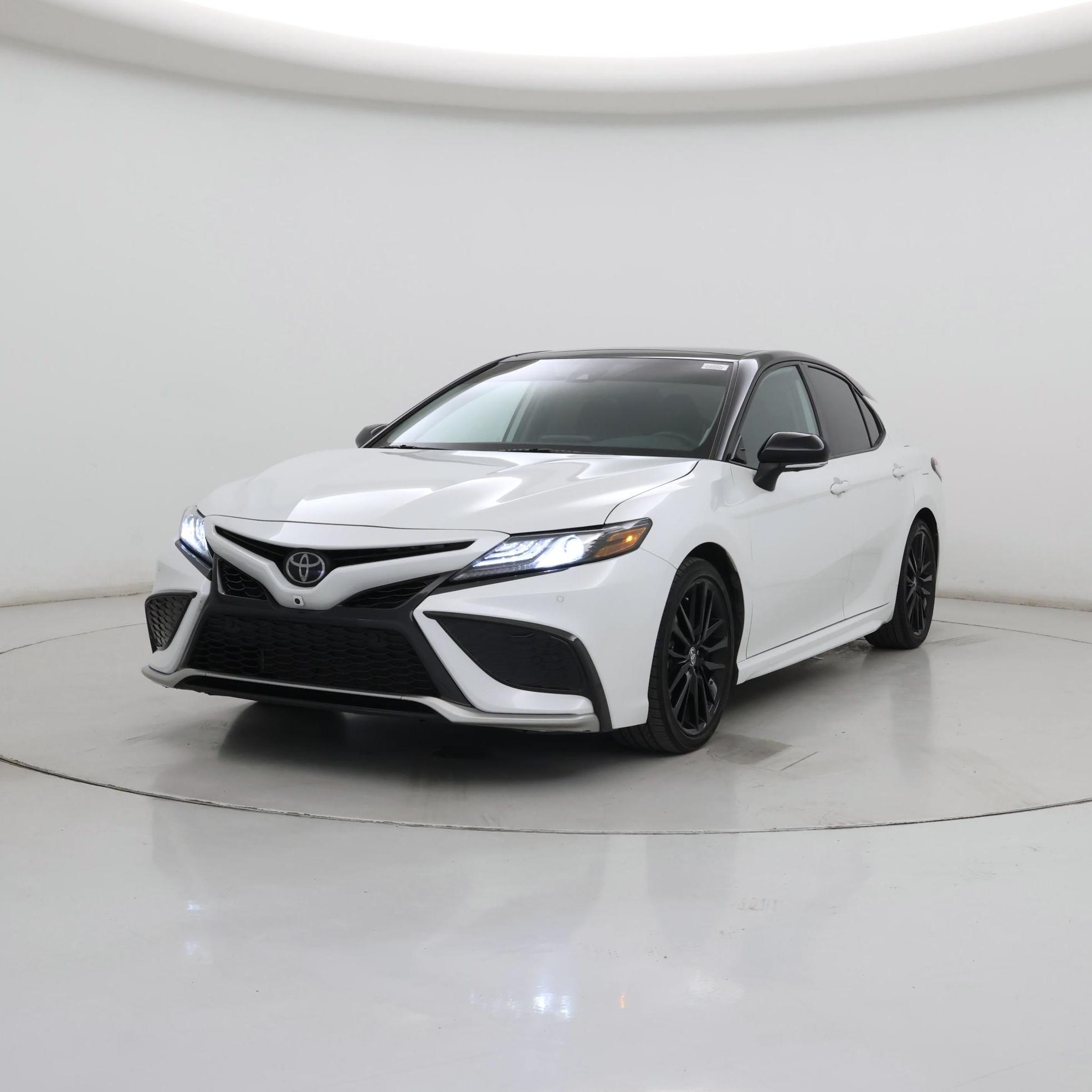 Thumbnail: 2023 Toyota Camry - 4