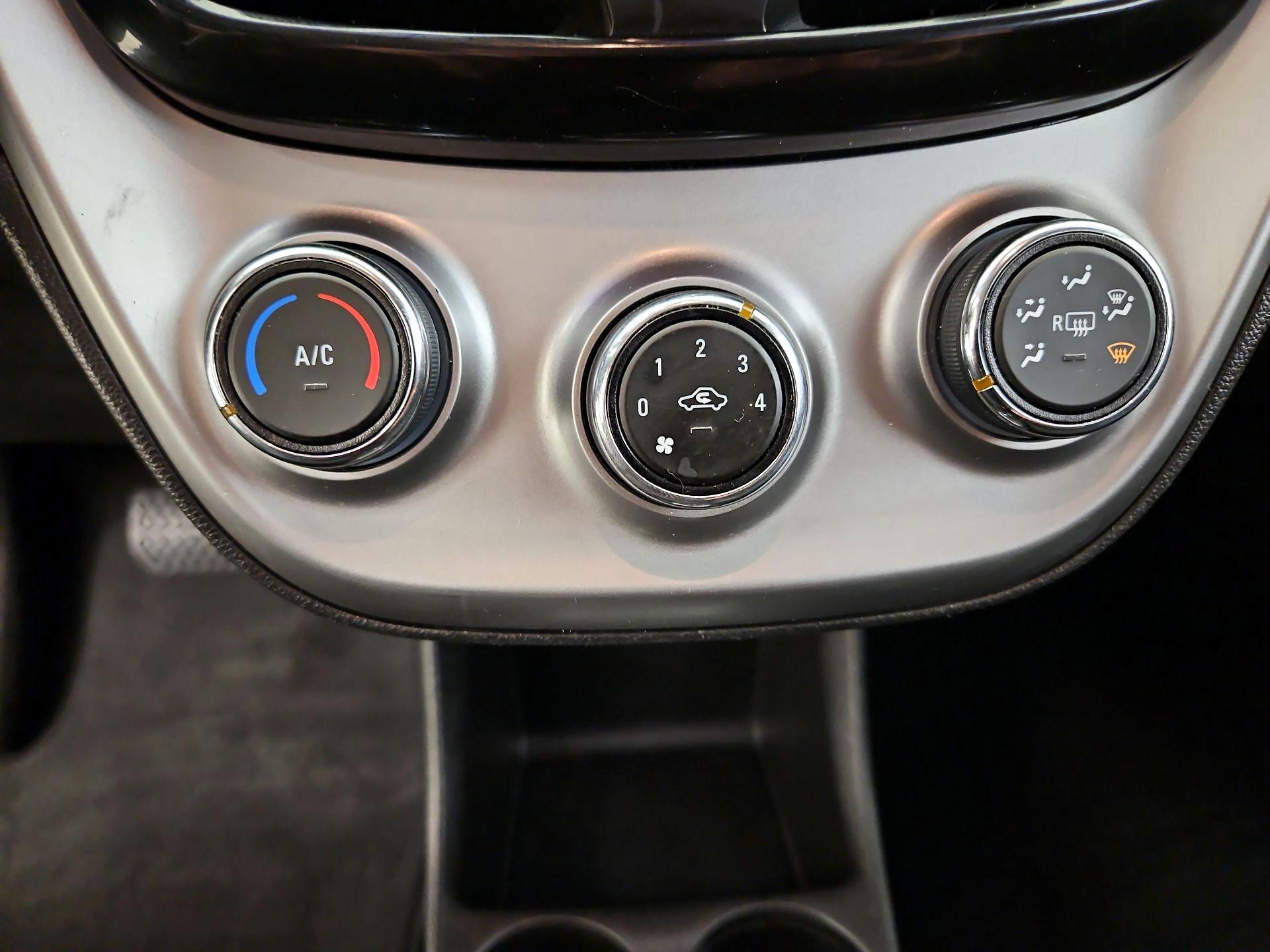 Thumbnail: 2018 Chevrolet Spark - 16