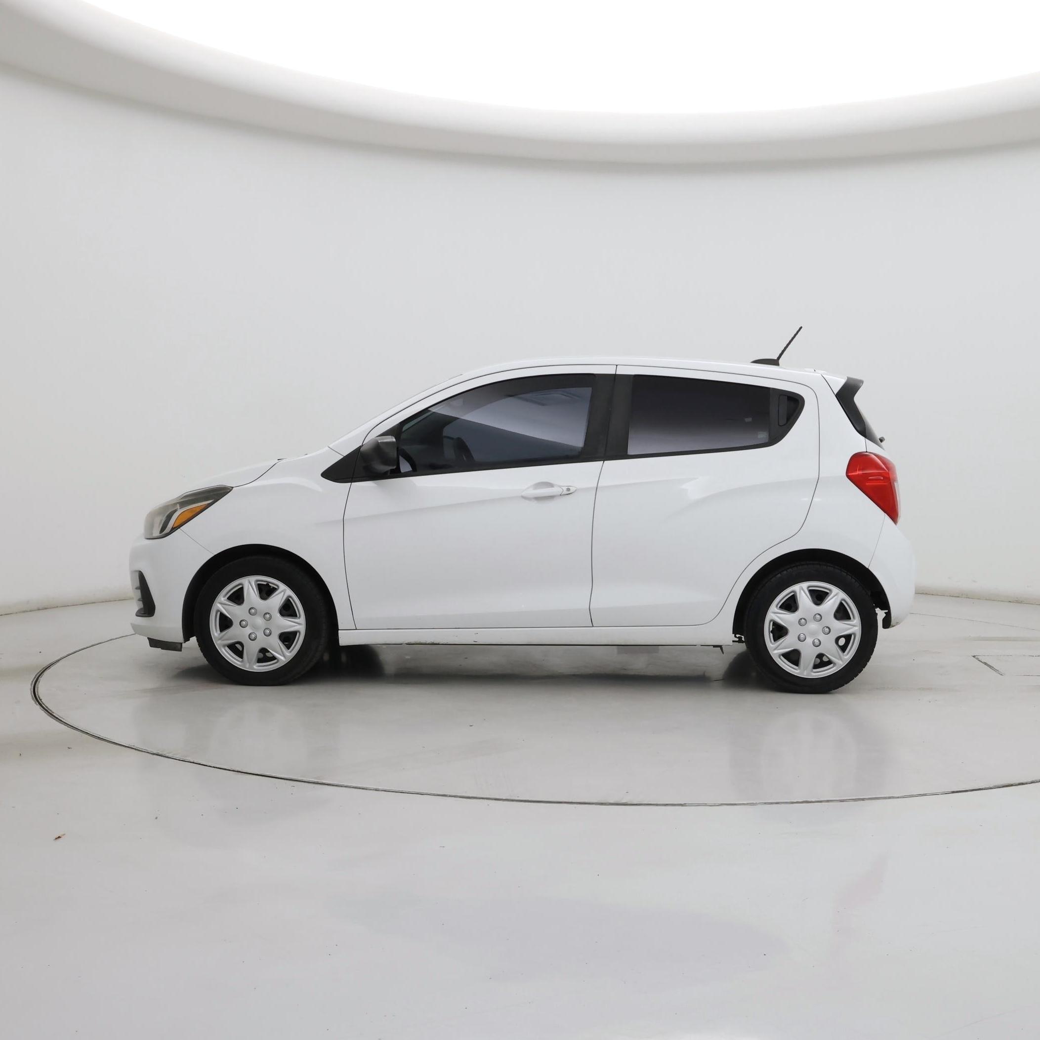 Thumbnail: 2018 Chevrolet Spark - 3