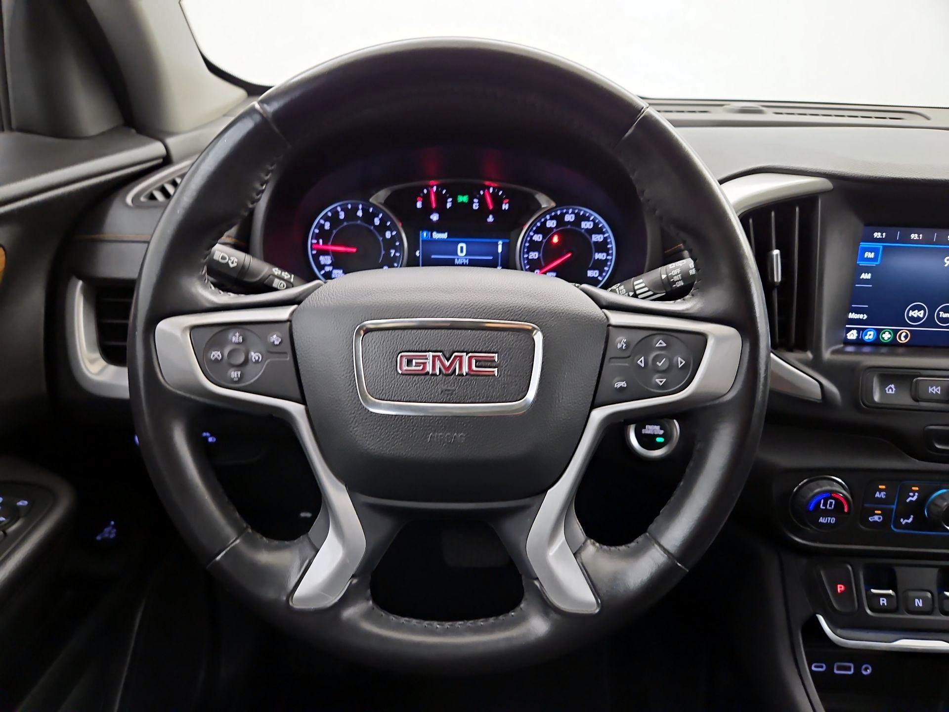 Thumbnail: 2020 GMC Terrain - 10