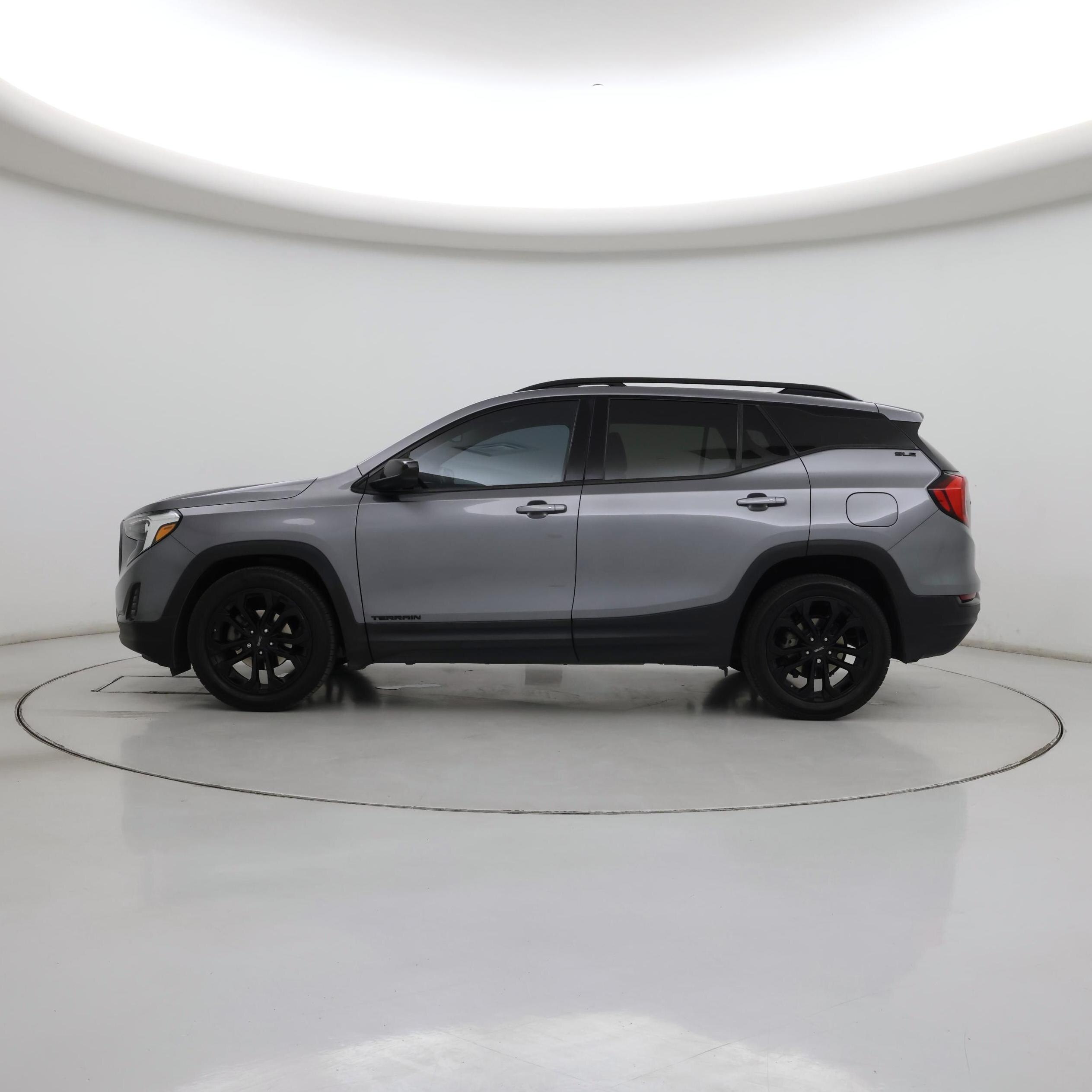 Thumbnail: 2020 GMC Terrain - 3