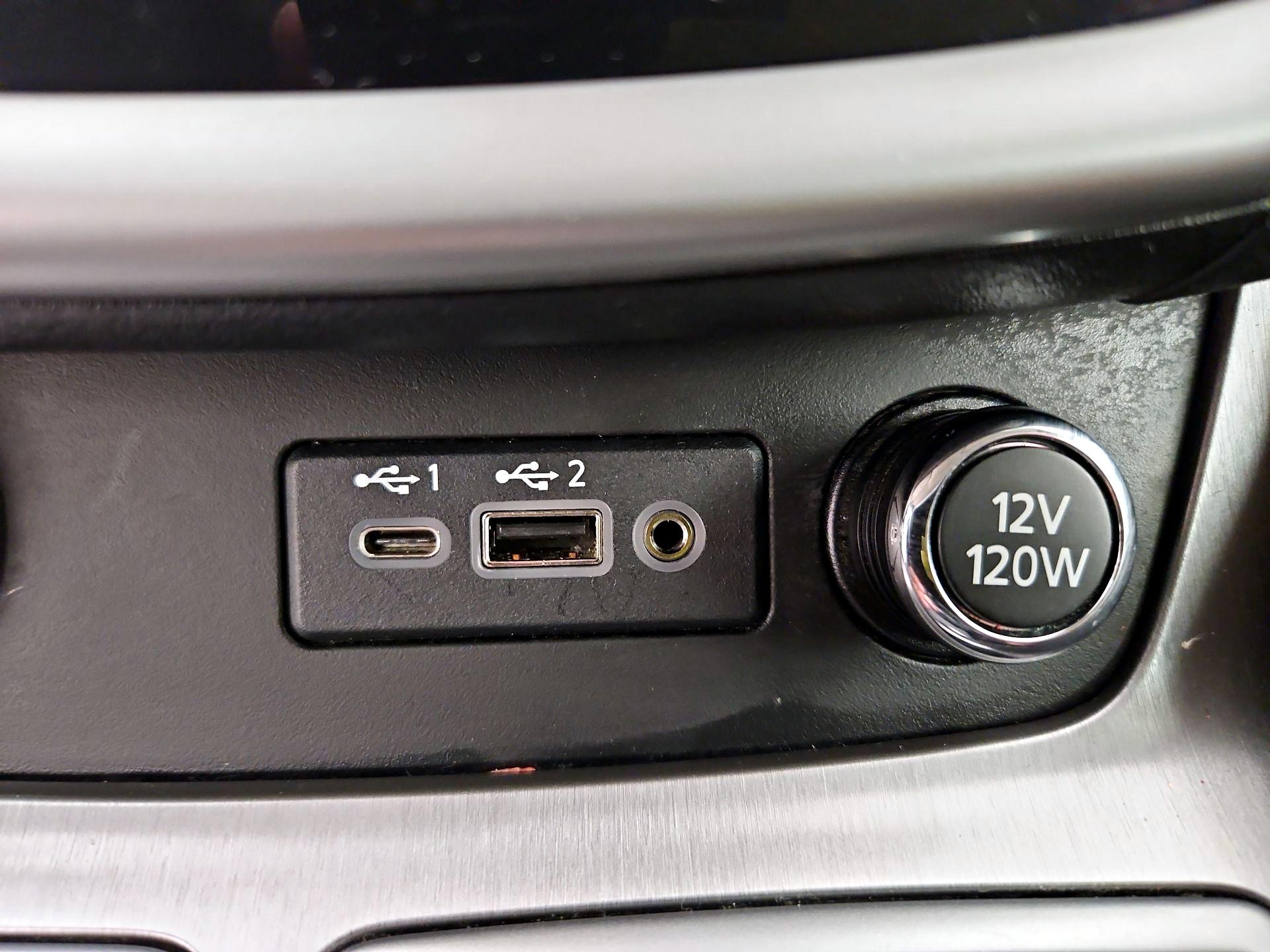 Thumbnail: 2020 Nissan Murano - 18