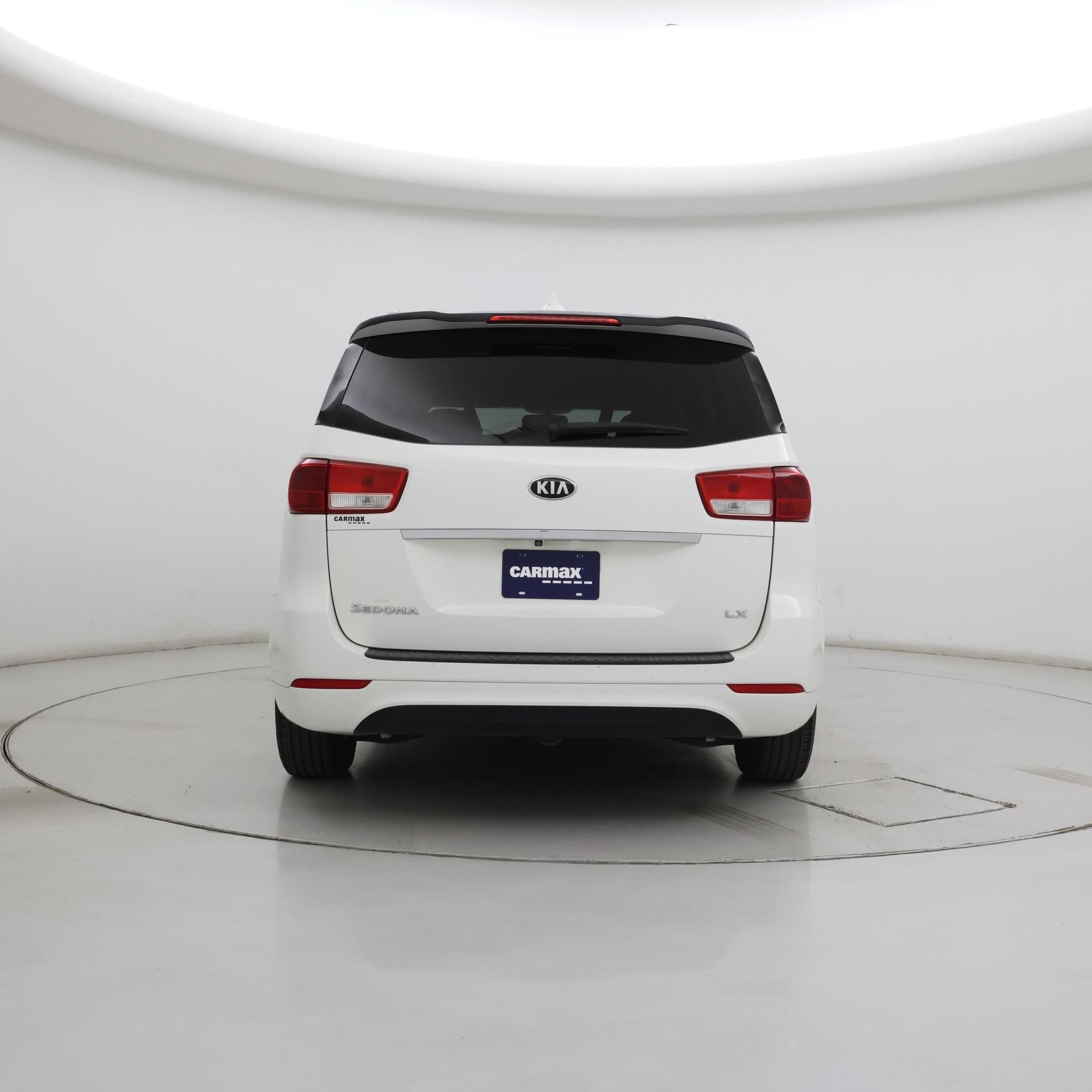 Thumbnail: 2016 Kia Sedona - 6
