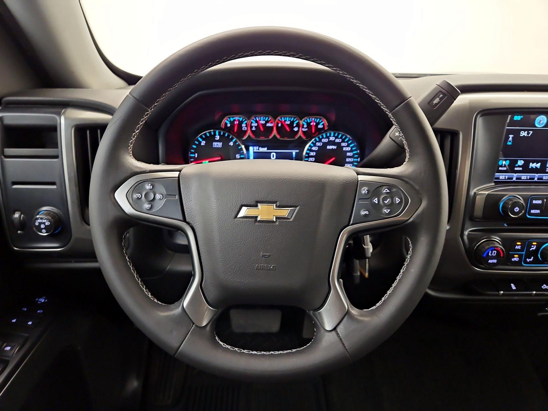 Thumbnail: 2017 Chevrolet Silverado 1500 - 10