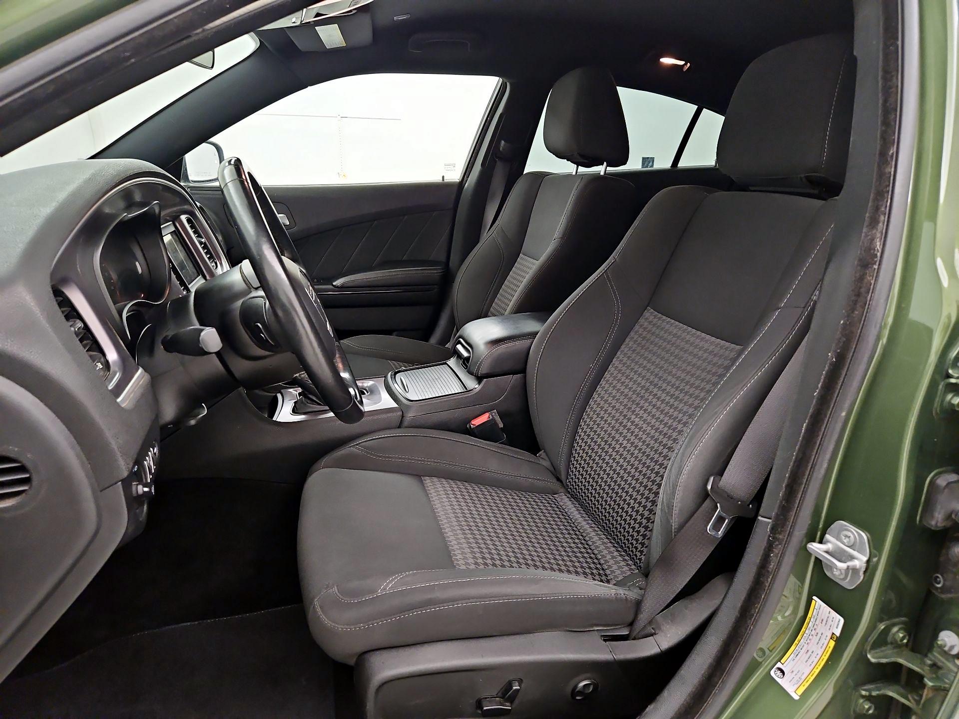 Thumbnail: 2019 Dodge Charger - 11