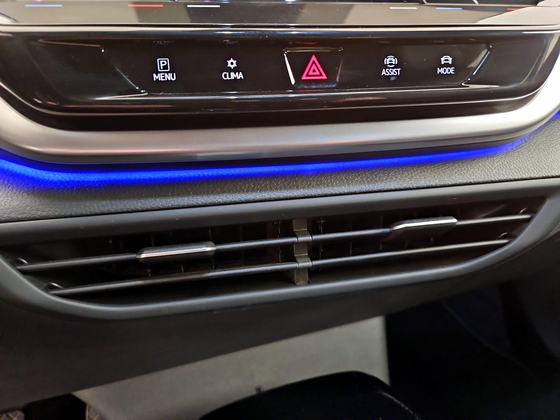 Thumbnail: 2022 Volkswagen ID.4 - 16