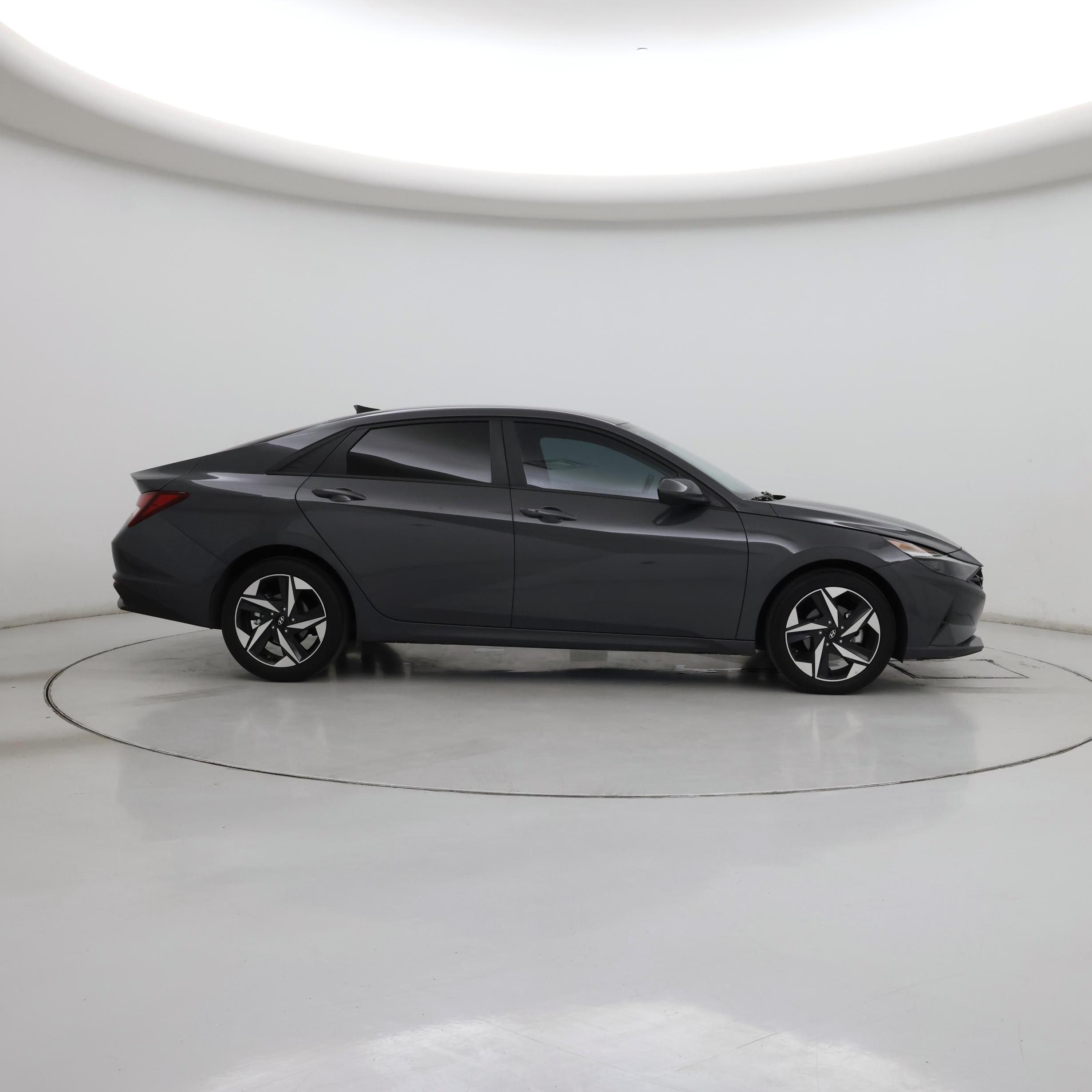 Thumbnail: 2023 Hyundai Elantra - 7