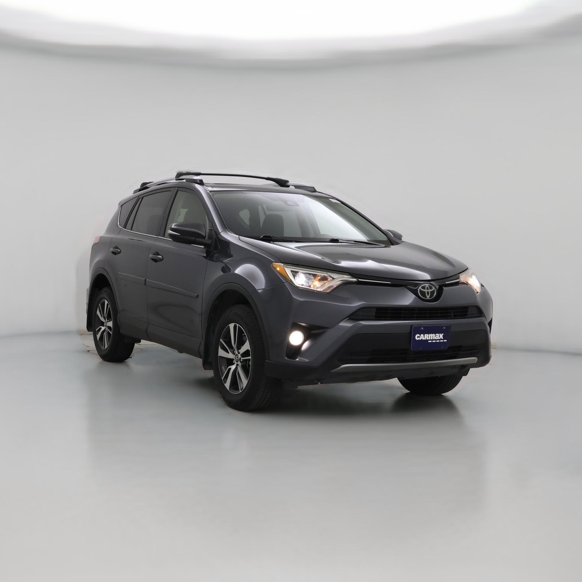Thumbnail: 2018 Toyota RAV4 - 1