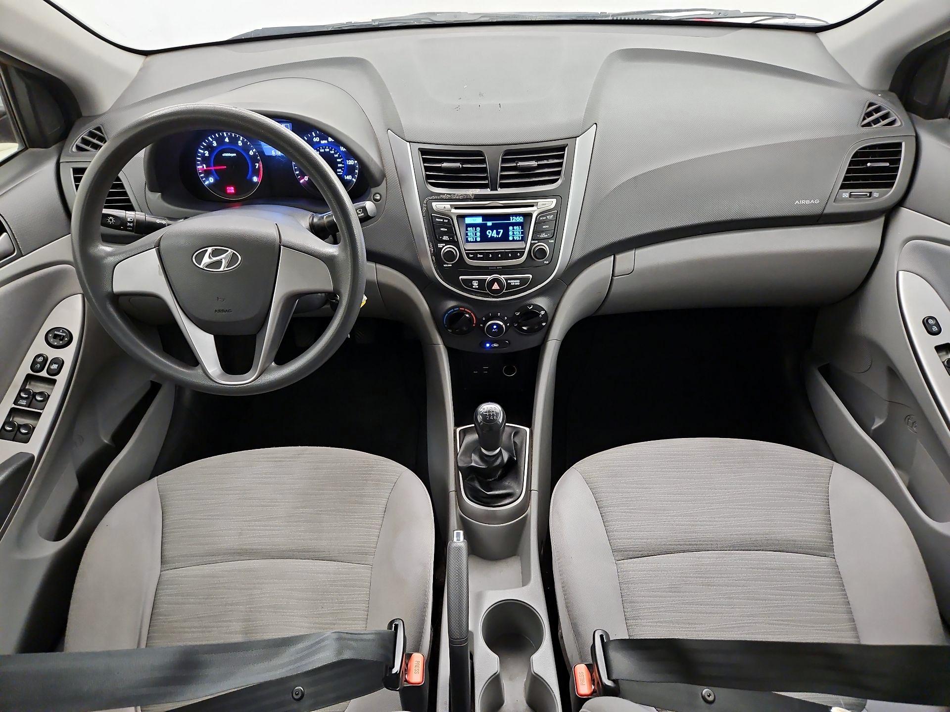 Thumbnail: 2016 Hyundai Accent - 9