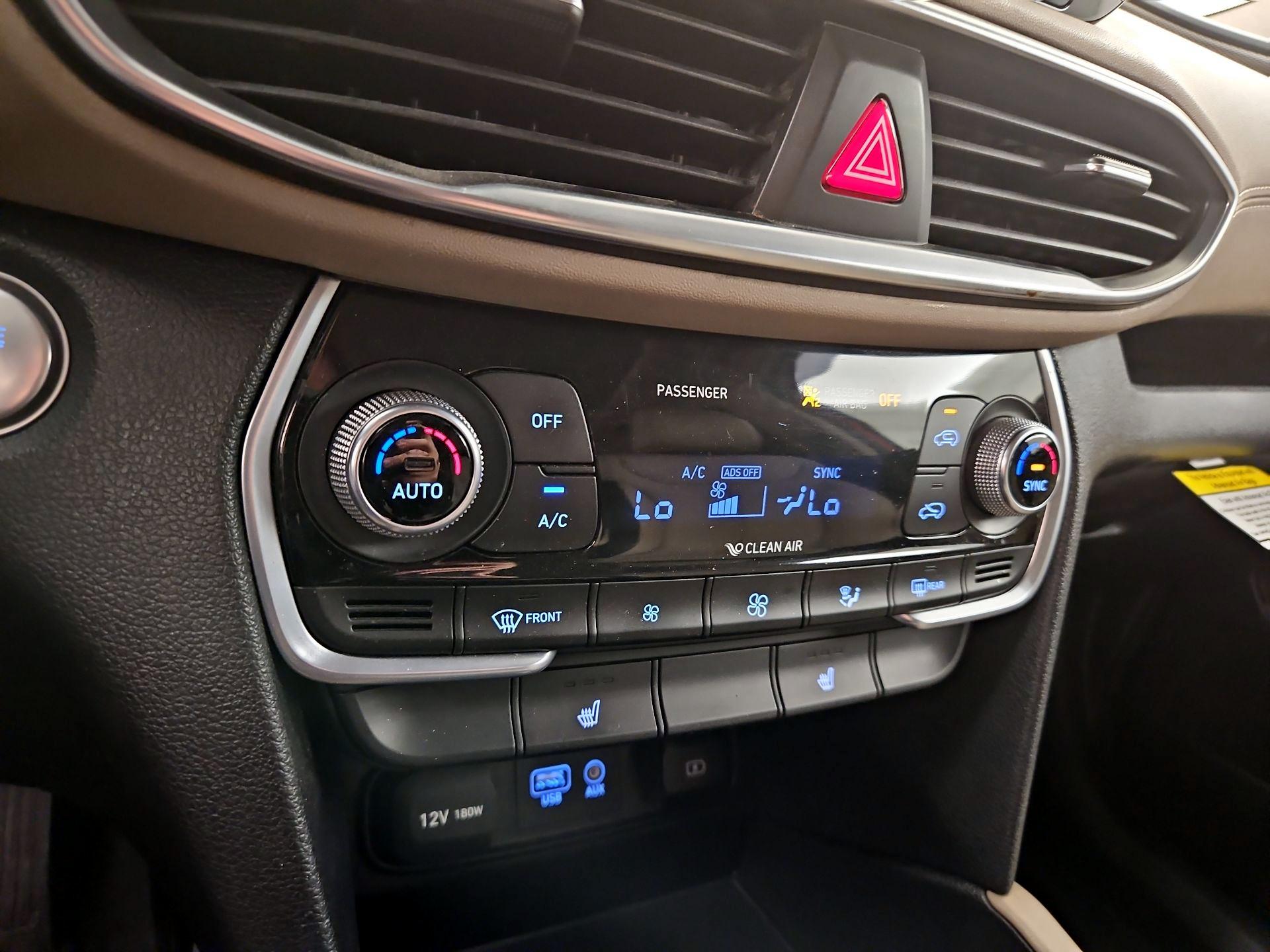Thumbnail: 2019 Hyundai Santa Fe - 17