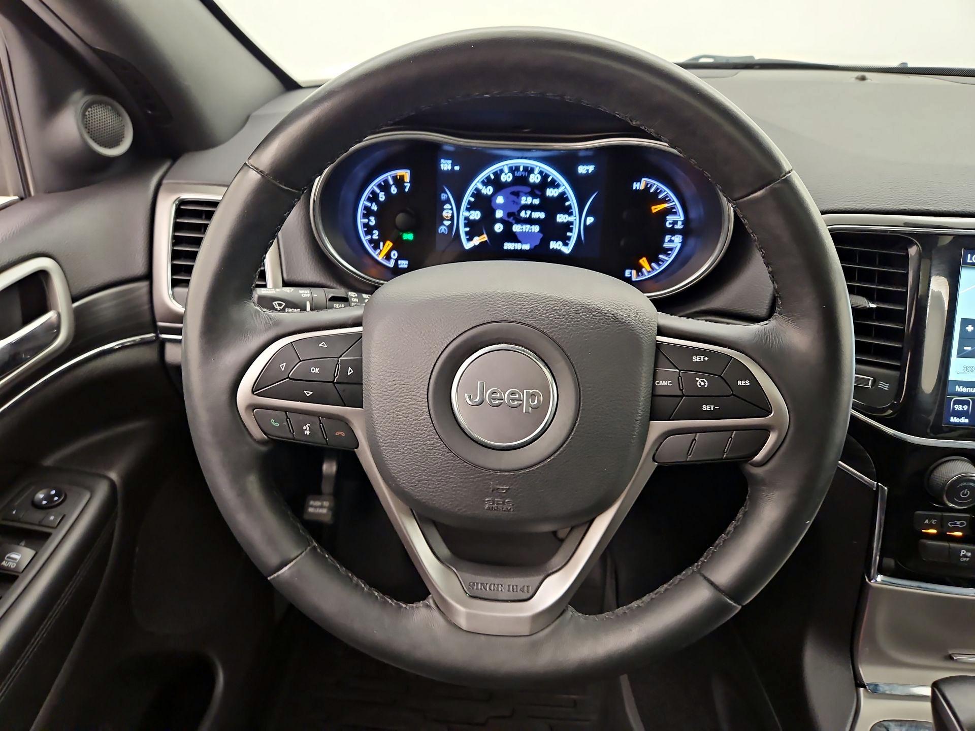 Thumbnail: 2019 Jeep Grand Cherokee - 10