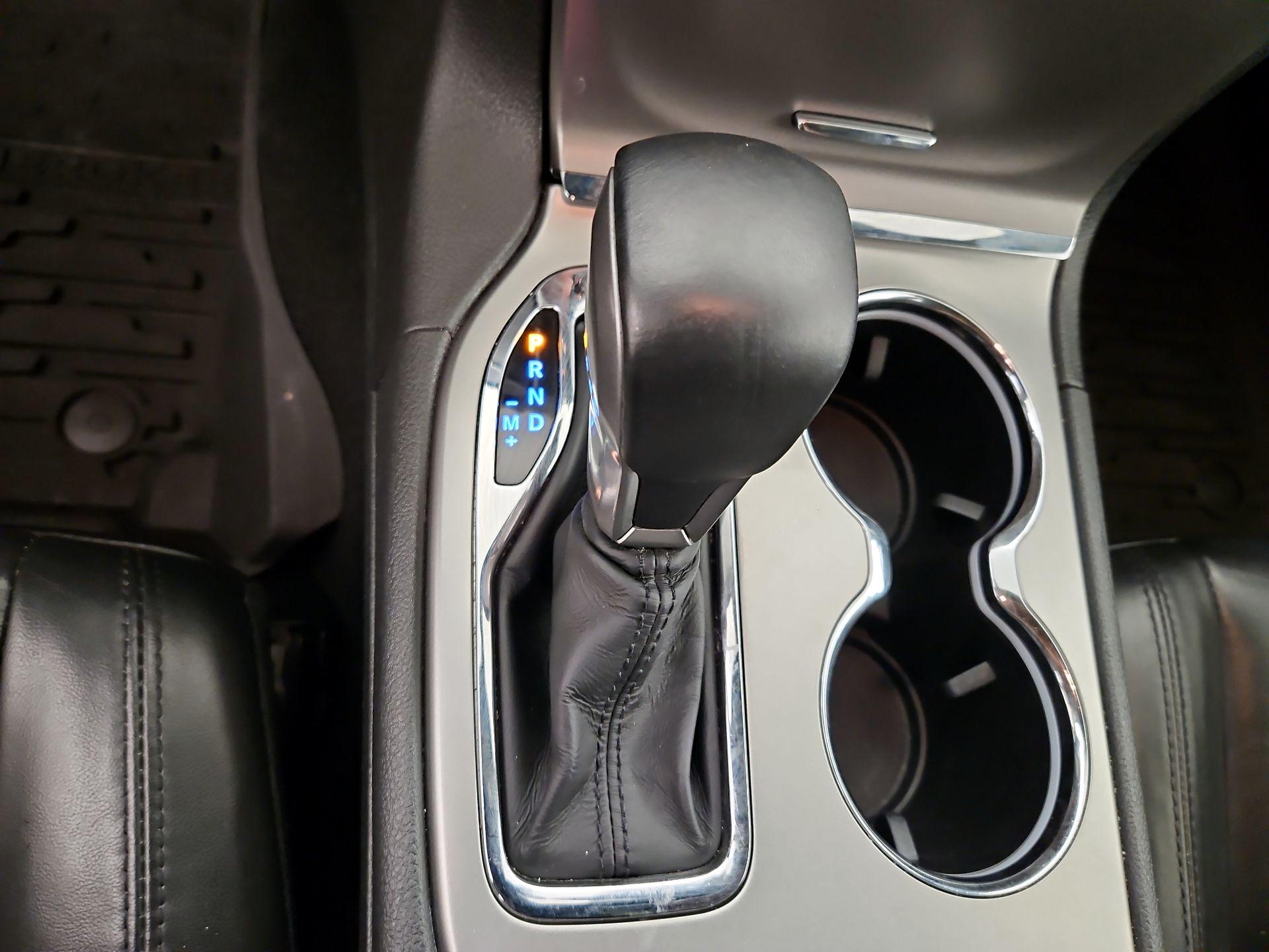 Thumbnail: 2019 Jeep Grand Cherokee - 18