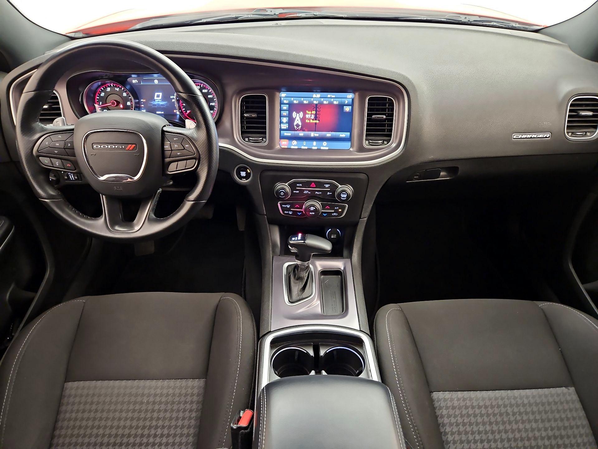 Thumbnail: 2022 Dodge Charger - 9