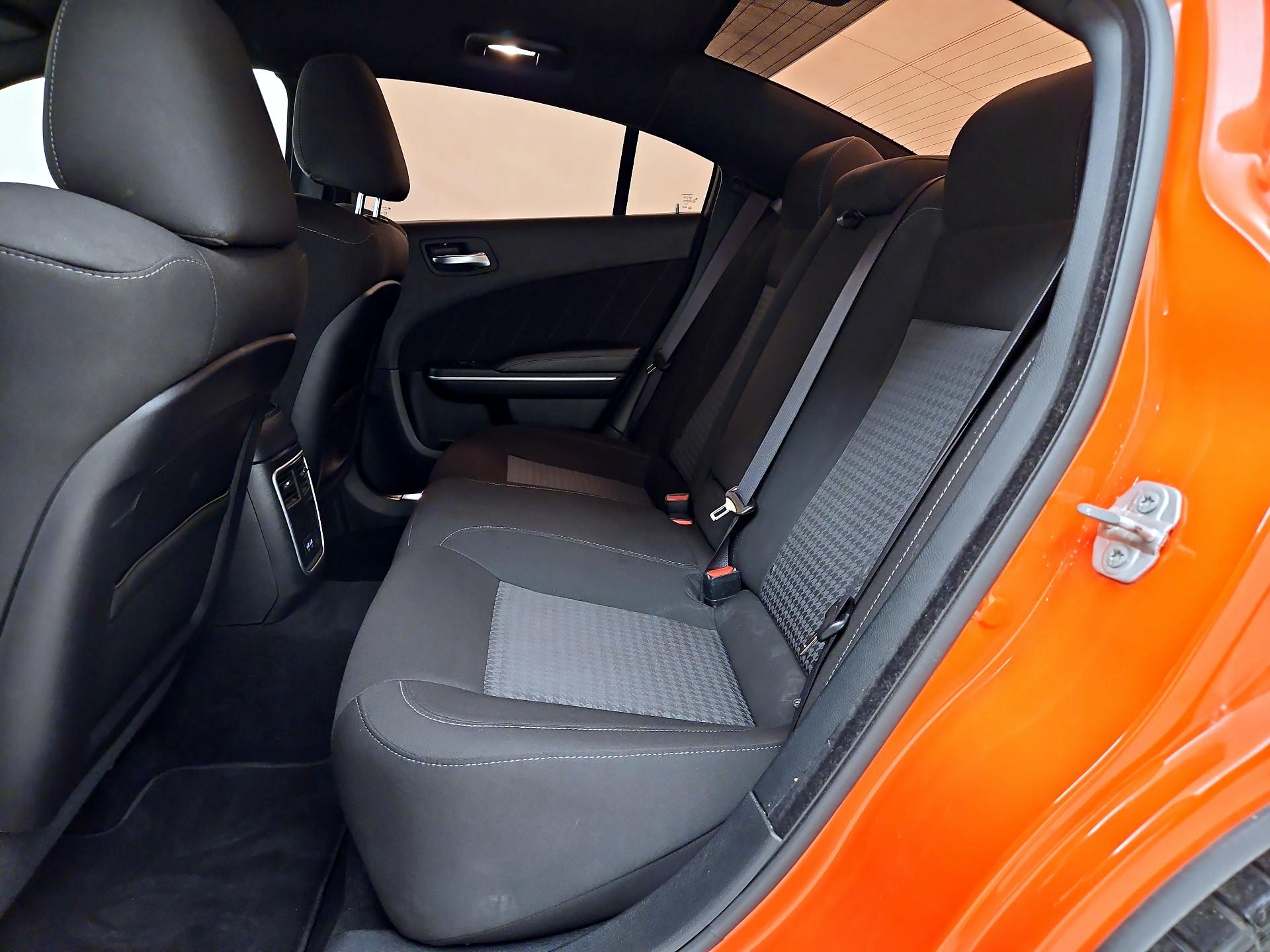 Thumbnail: 2022 Dodge Charger - 18