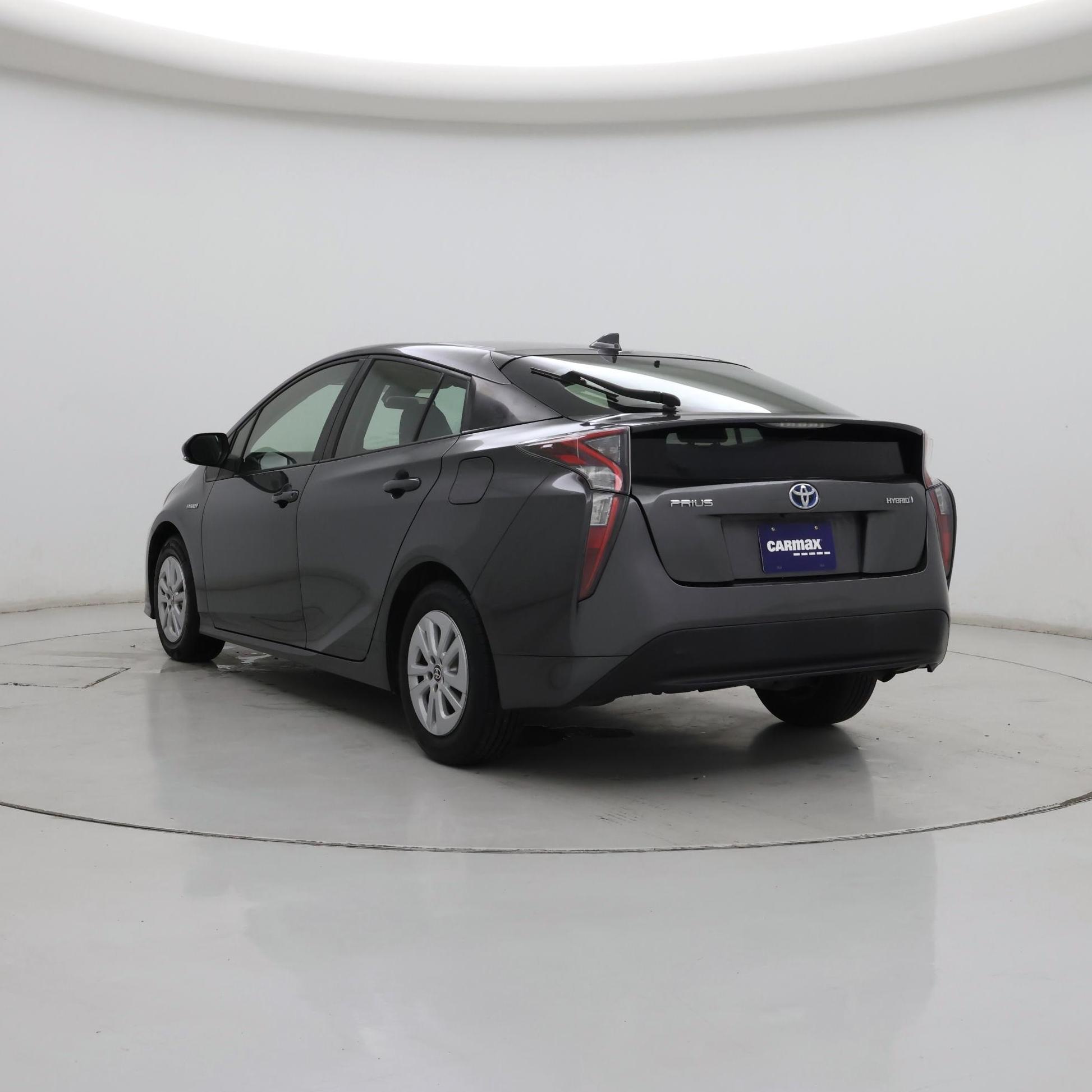 Thumbnail: 2017 Toyota Prius - 2