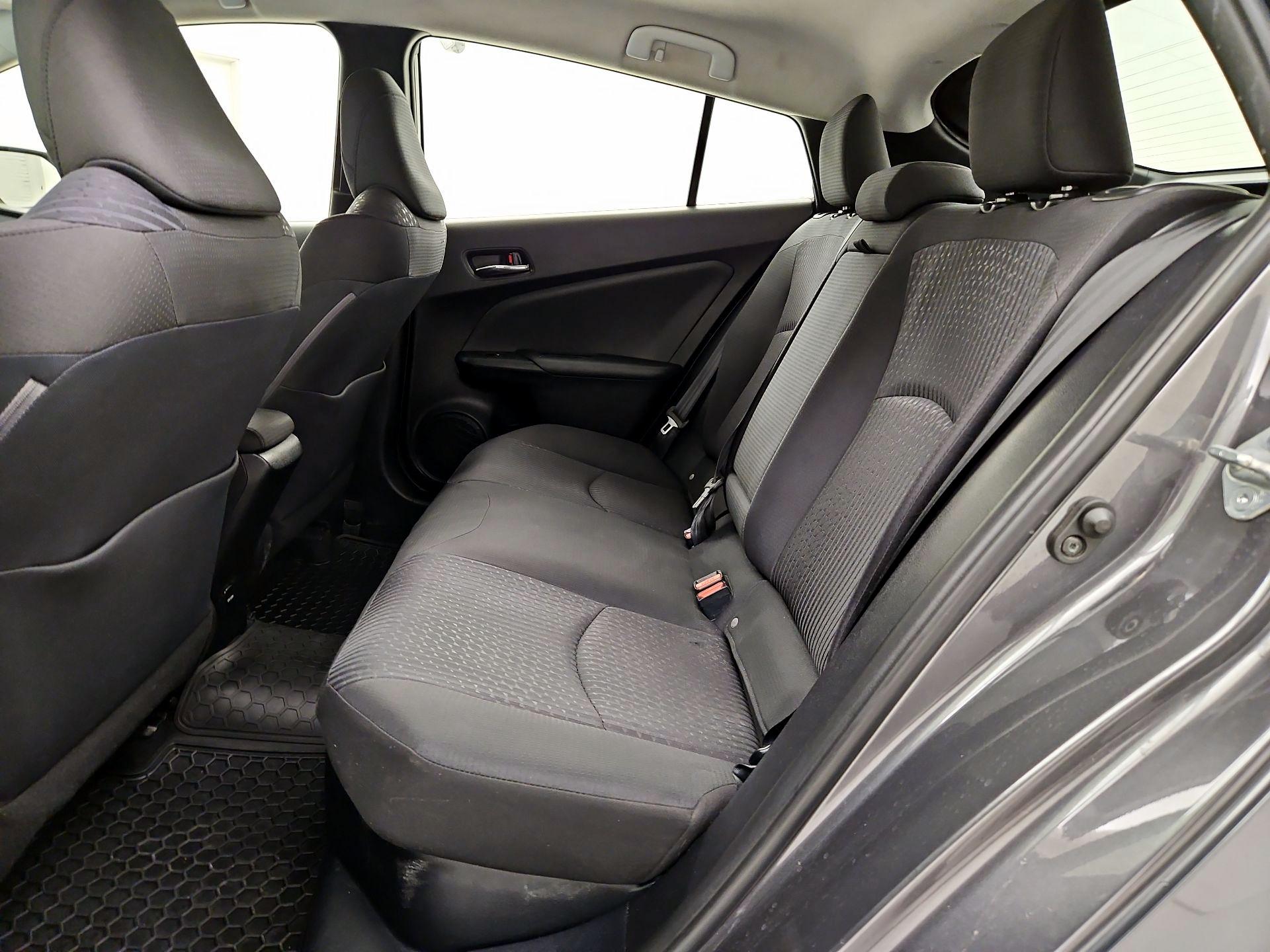 Thumbnail: 2017 Toyota Prius - 19