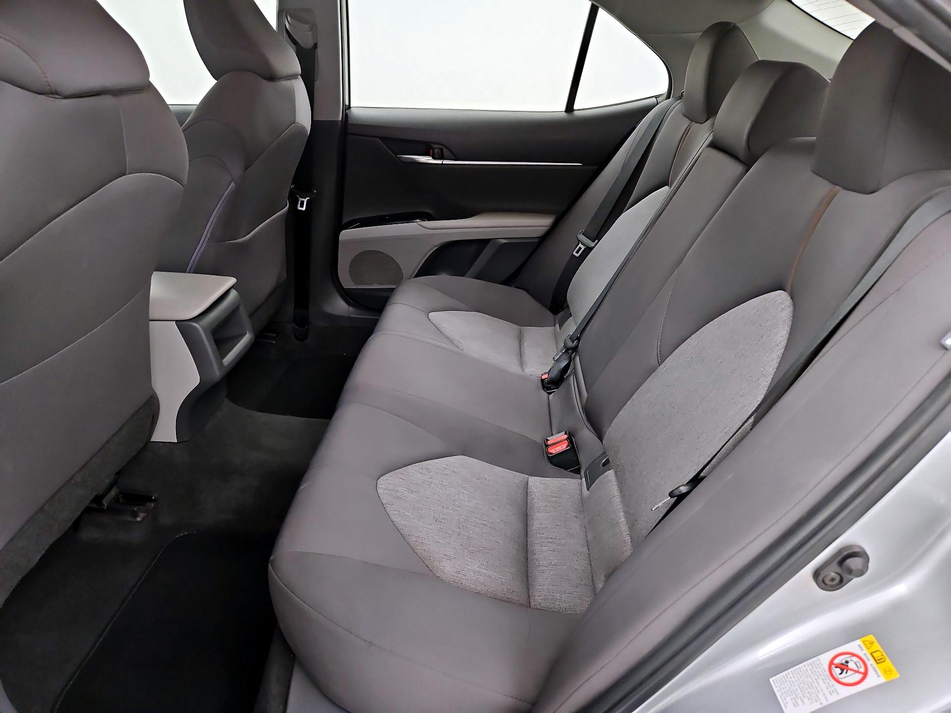 Thumbnail: 2018 Toyota Camry - 19