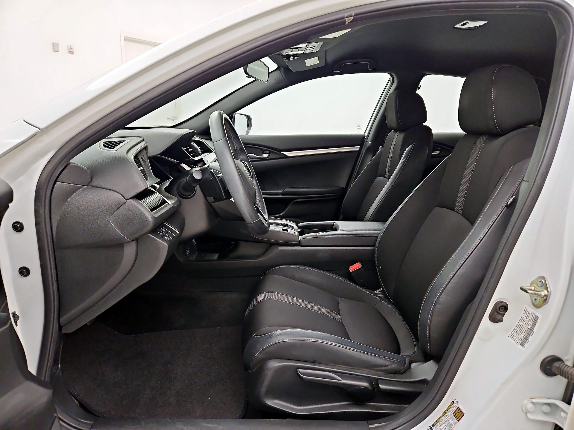 Thumbnail: 2019 Honda Civic - 11