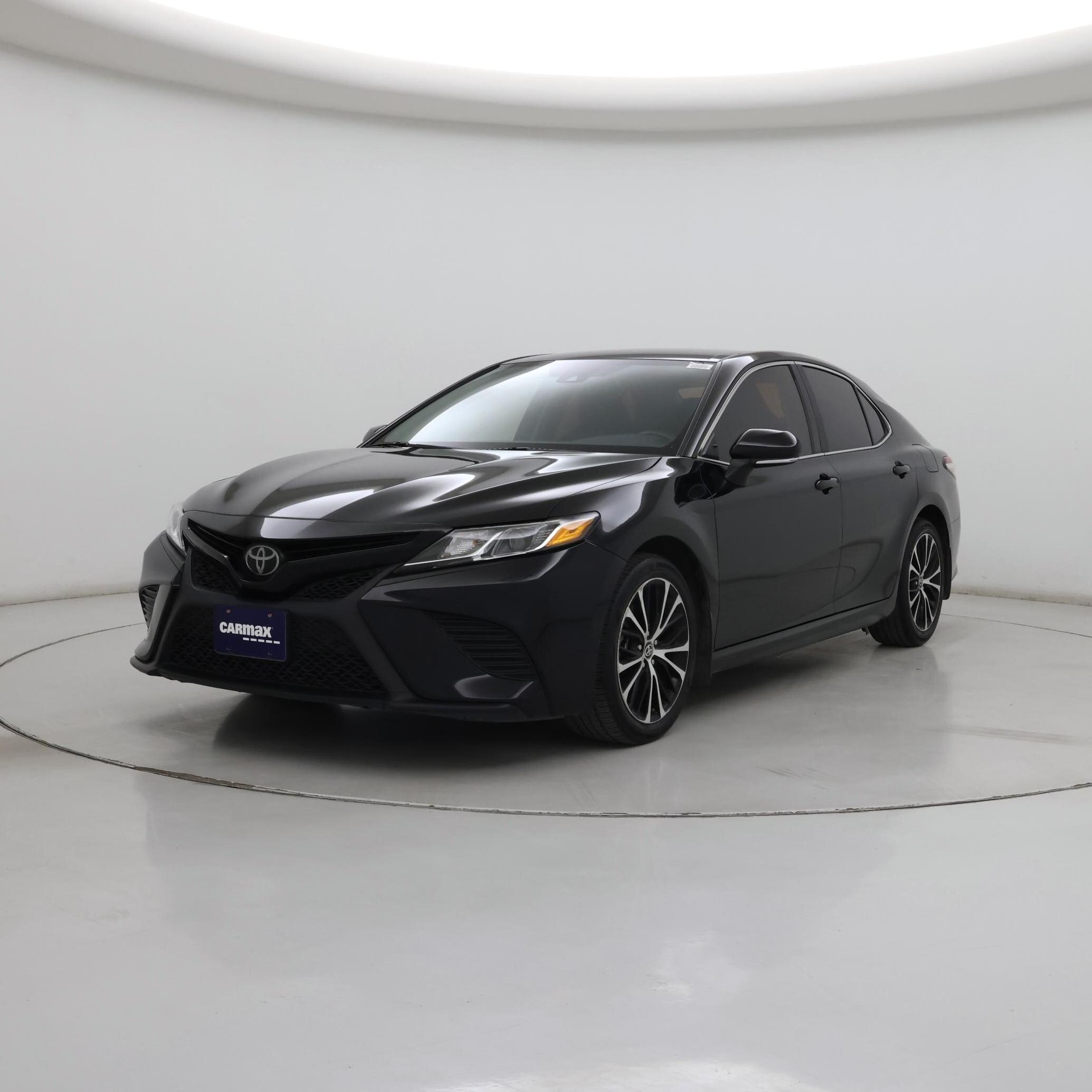 Thumbnail: 2020 Toyota Camry - 4