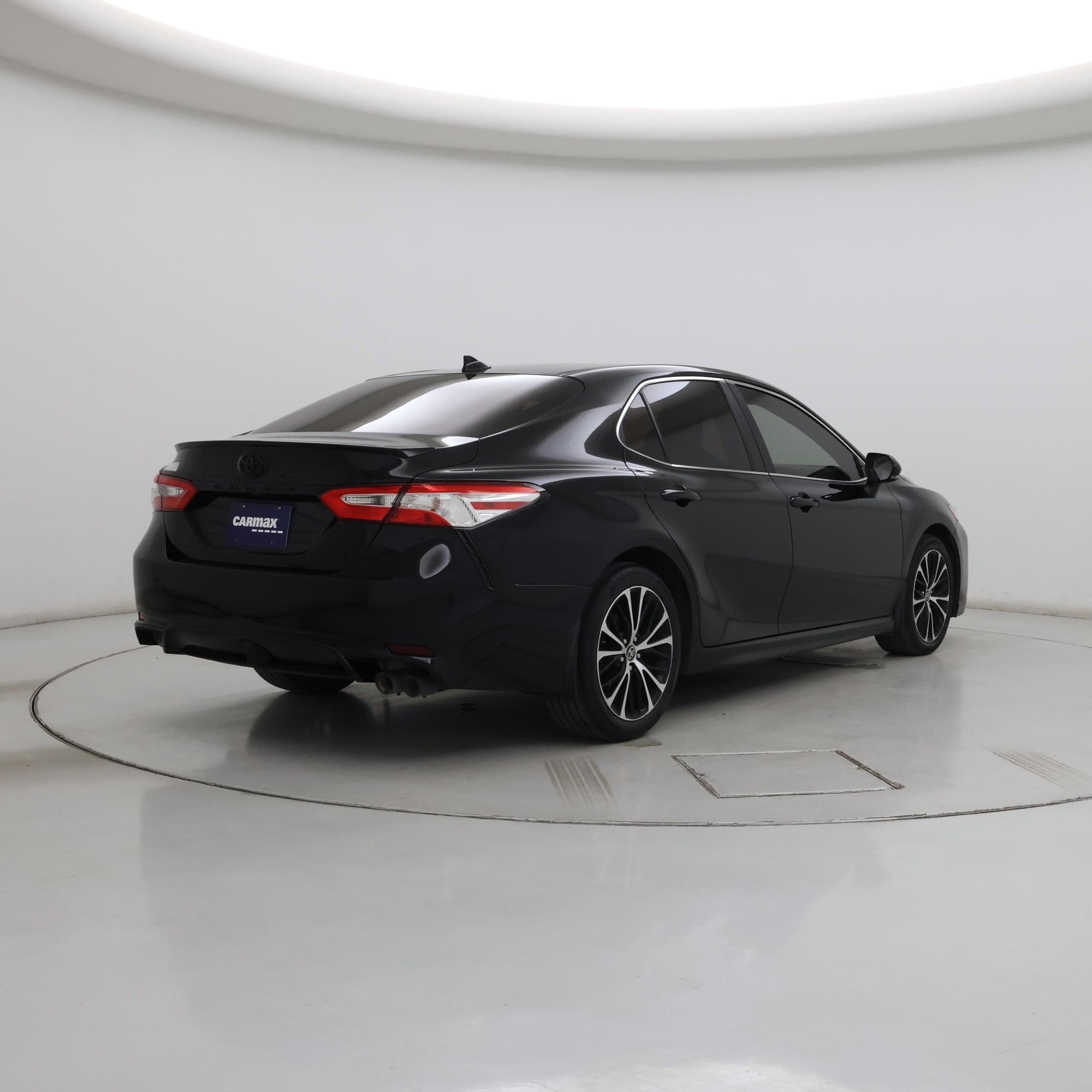 Thumbnail: 2020 Toyota Camry - 8