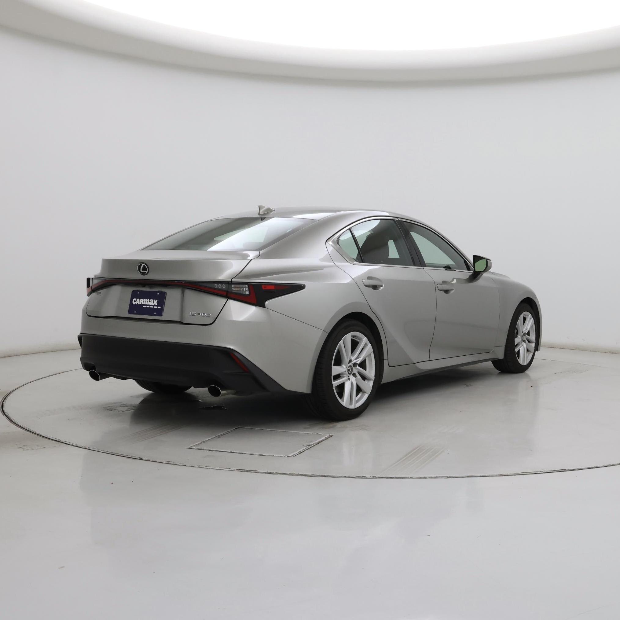 Thumbnail: 2021 Lexus IS - 8