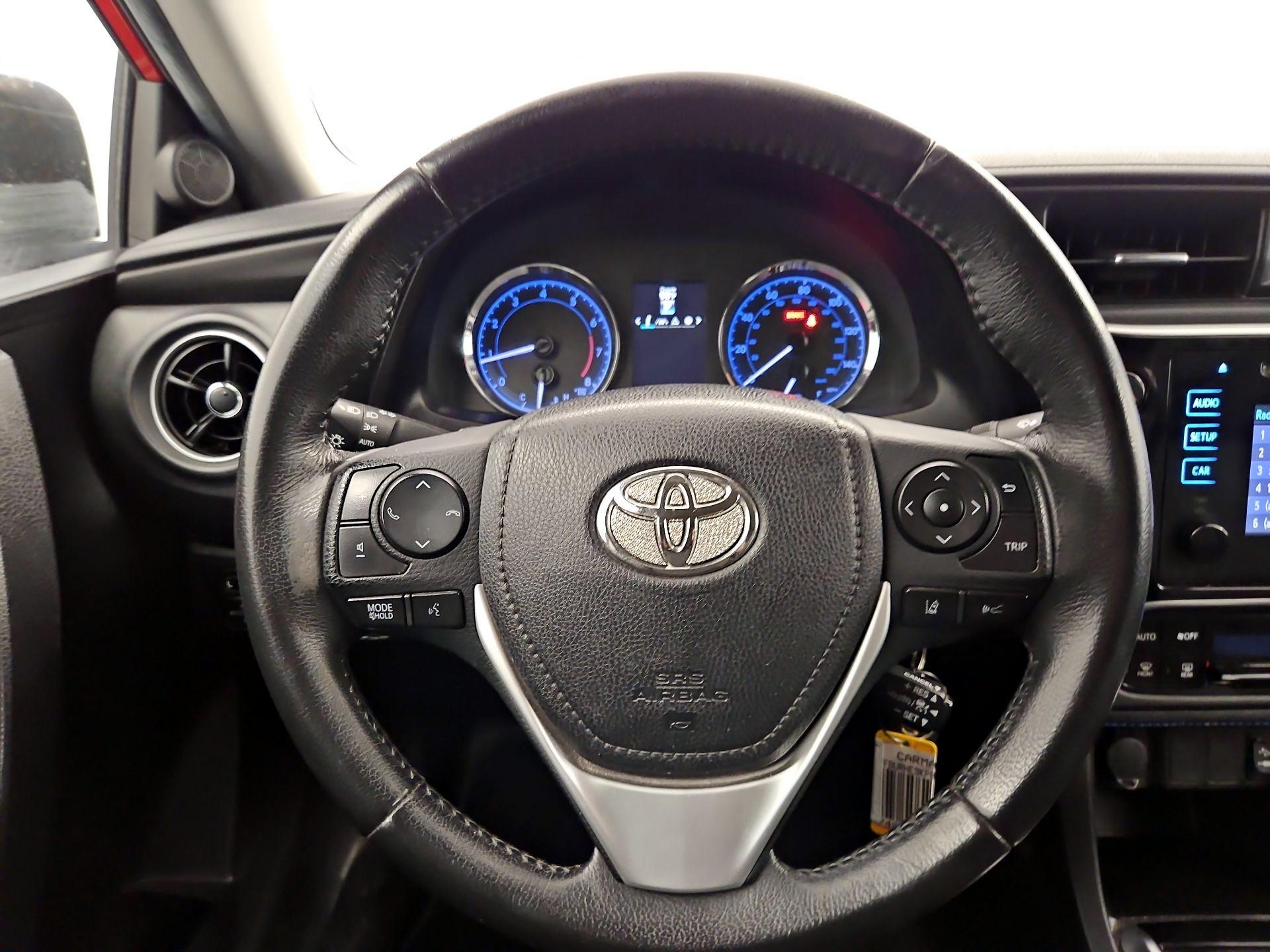 Thumbnail: 2019 Toyota Corolla - 10