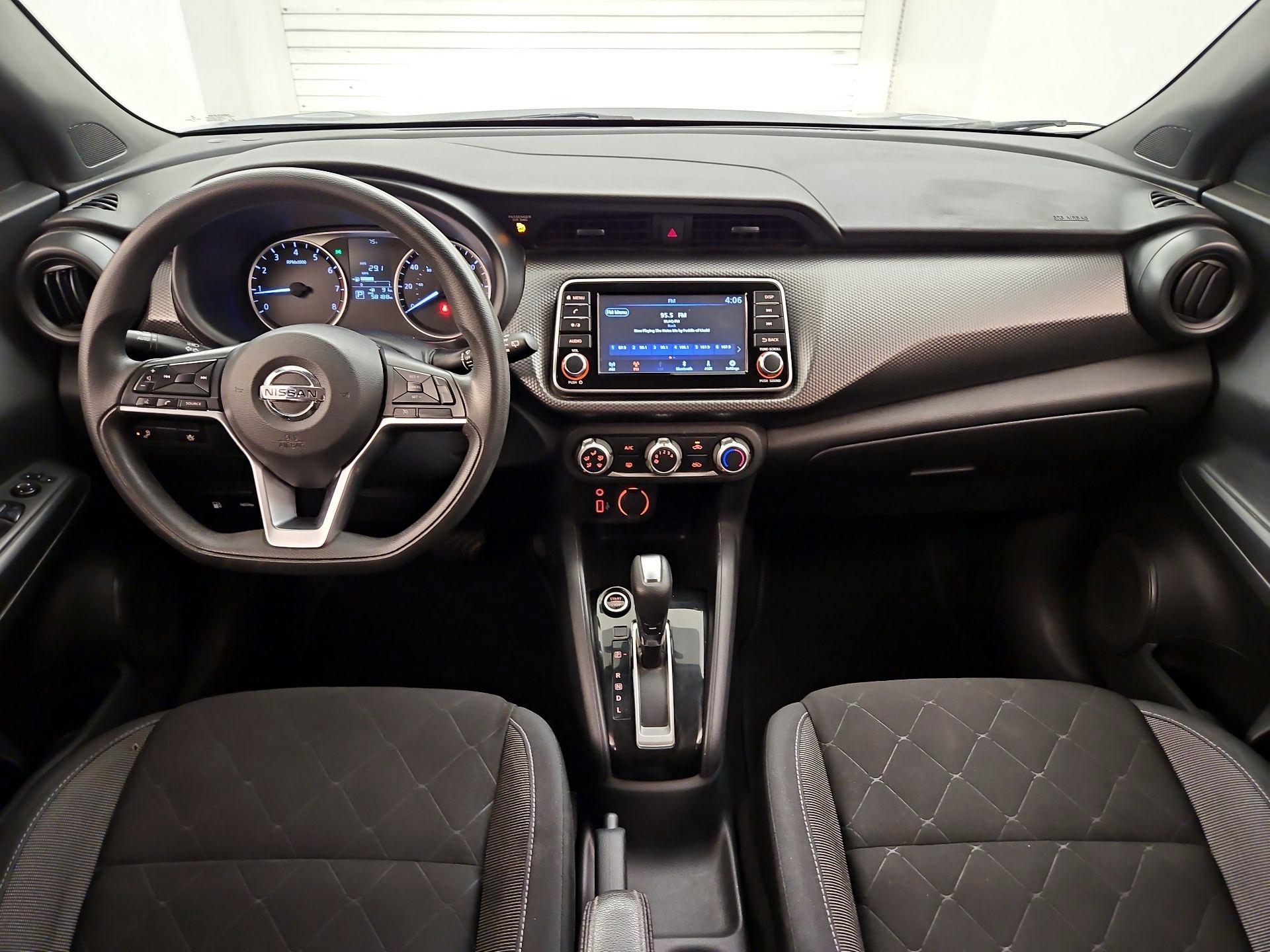 Thumbnail: 2020 Nissan Kicks - 9