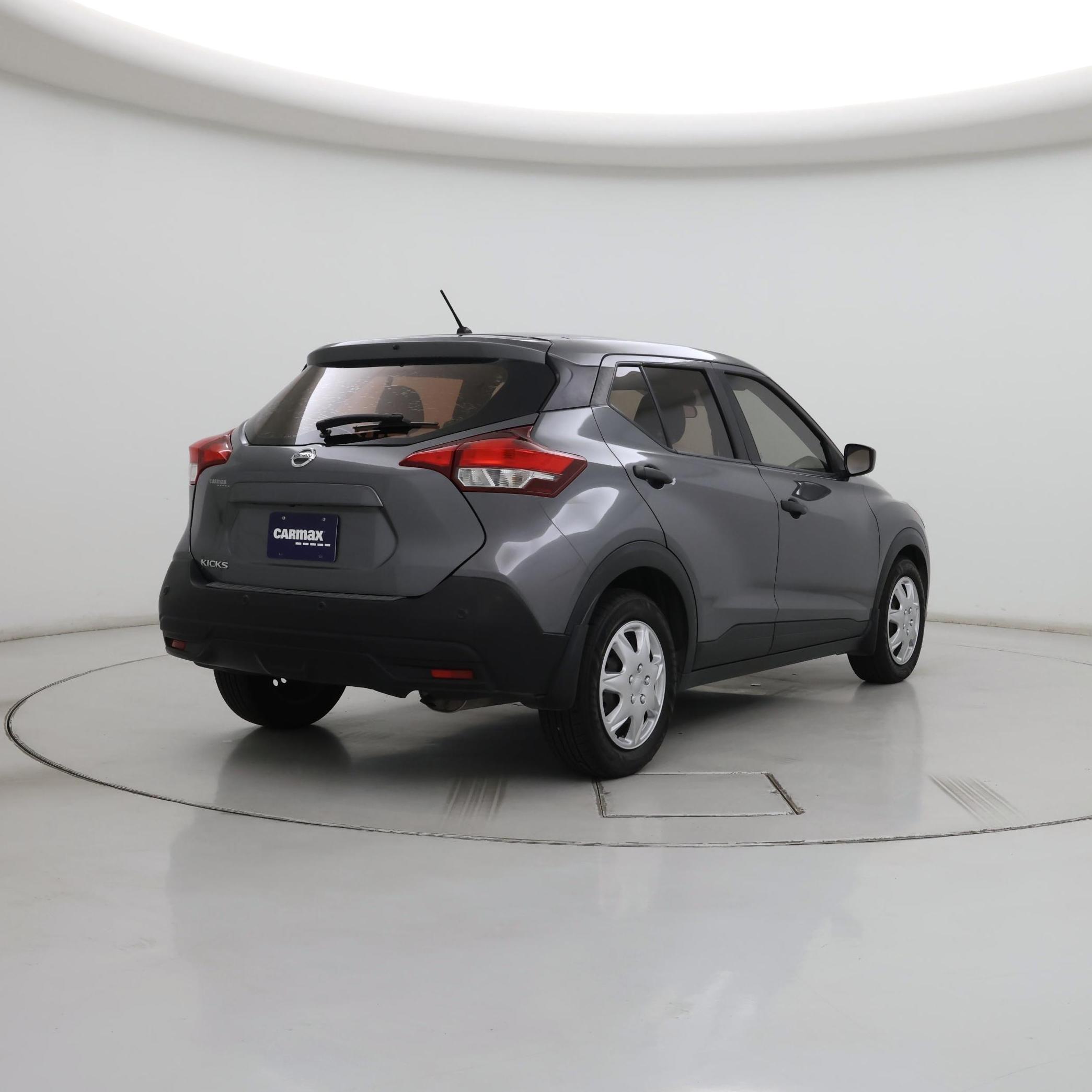 Thumbnail: 2020 Nissan Kicks - 8