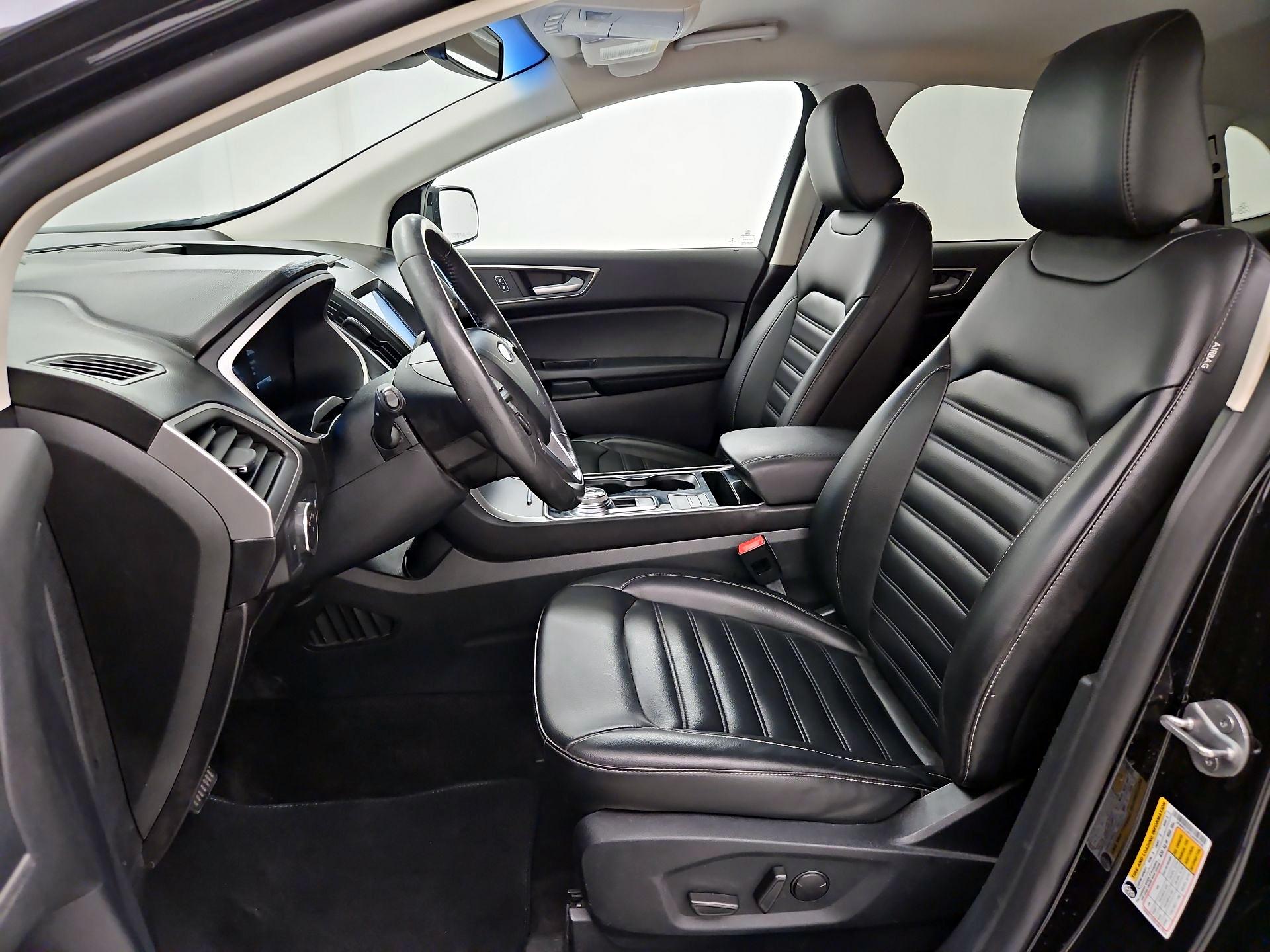 Thumbnail: 2020 Ford Edge - 11