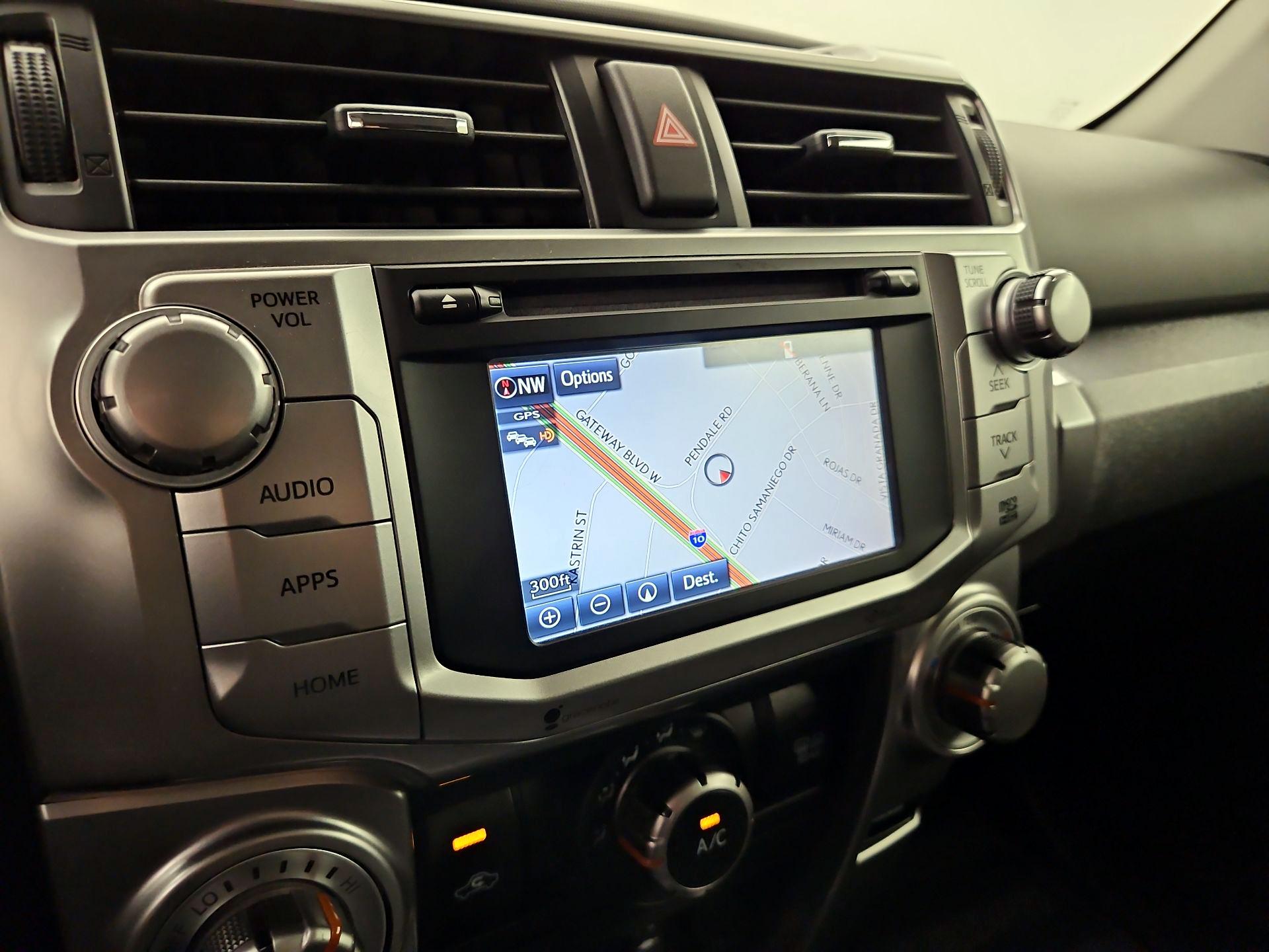 Thumbnail: 2015 Toyota 4Runner - 14