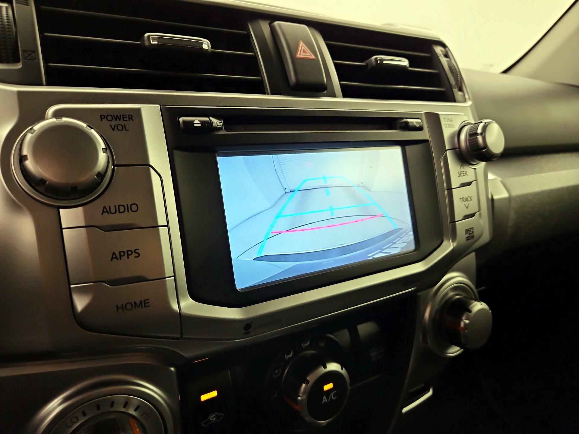 Thumbnail: 2015 Toyota 4Runner - 15