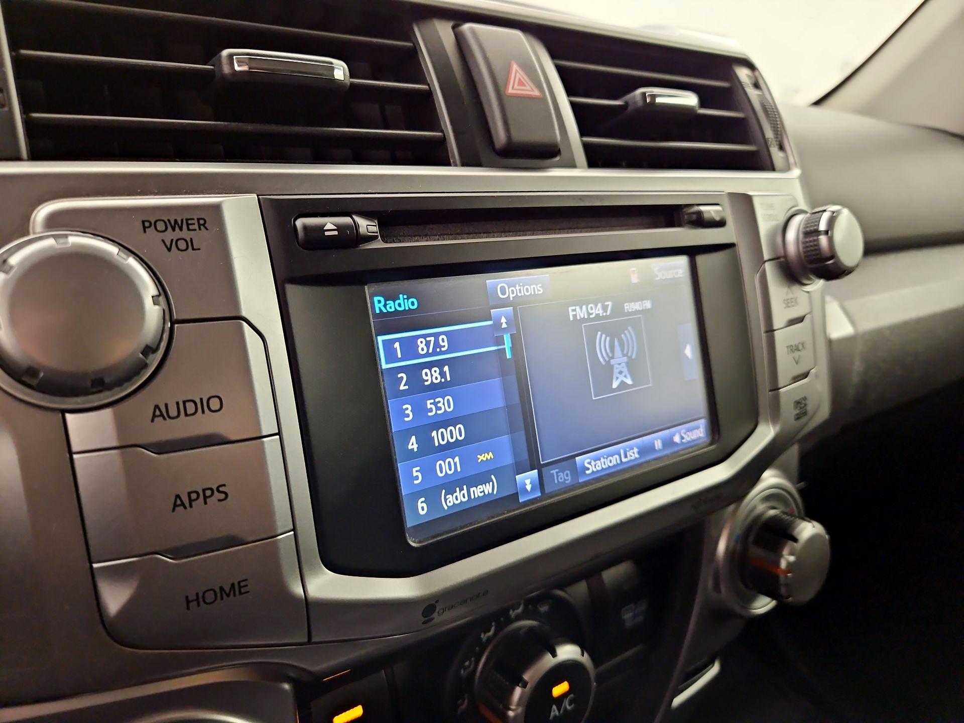 Thumbnail: 2015 Toyota 4Runner - 16