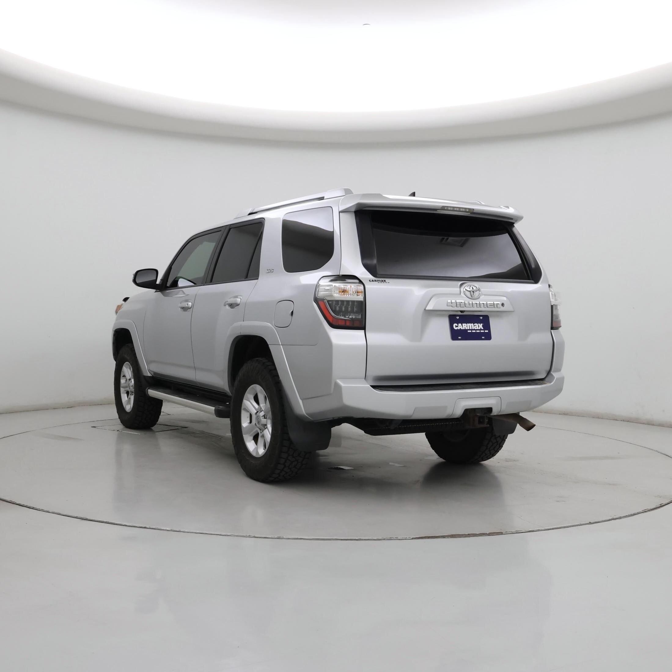 Thumbnail: 2015 Toyota 4Runner - 2