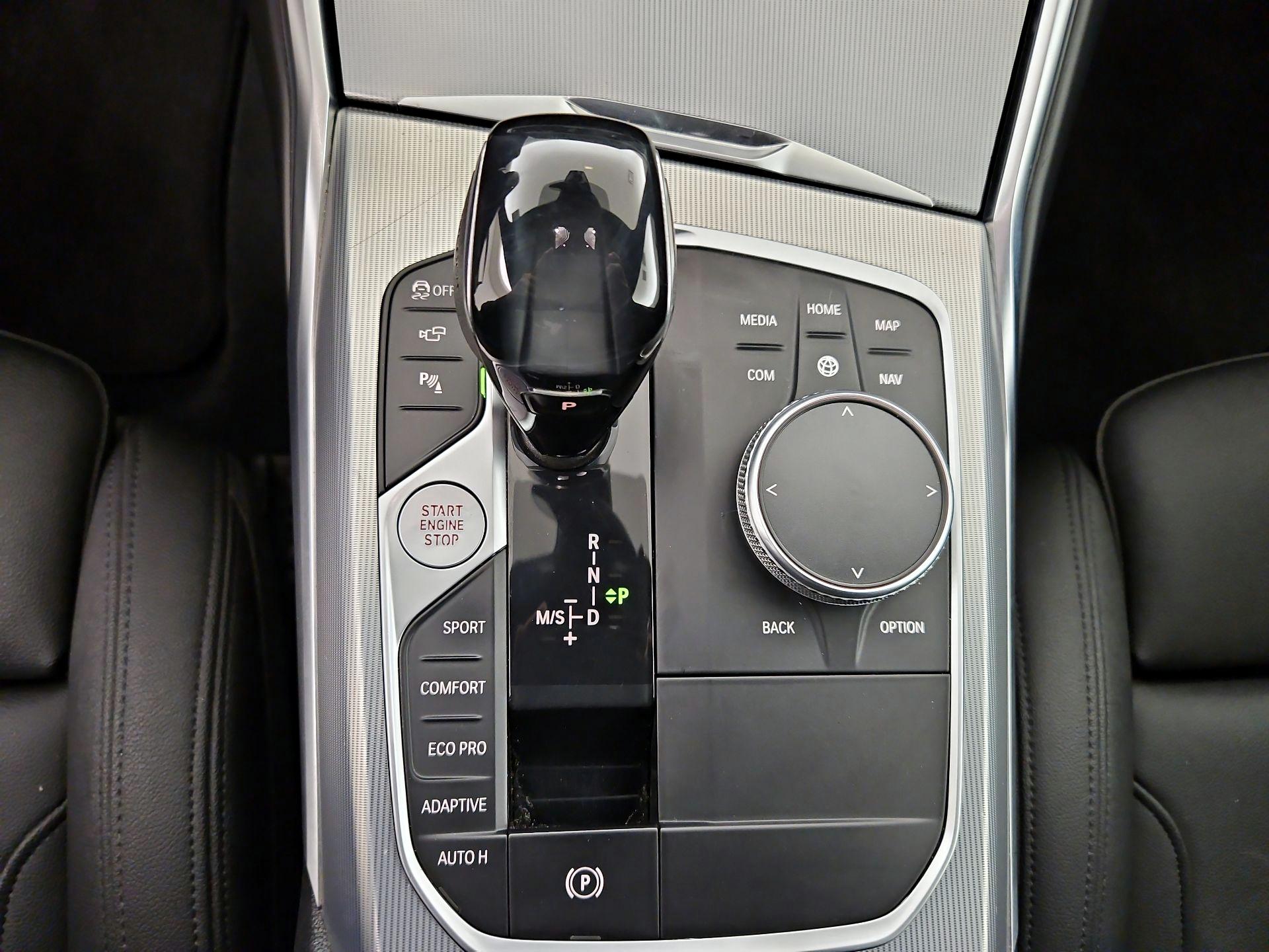 Thumbnail: 2021 BMW 3 Series - 18