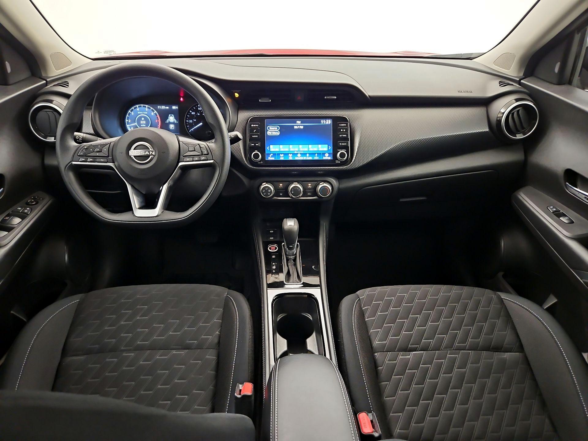 Thumbnail: 2023 Nissan Kicks - 9