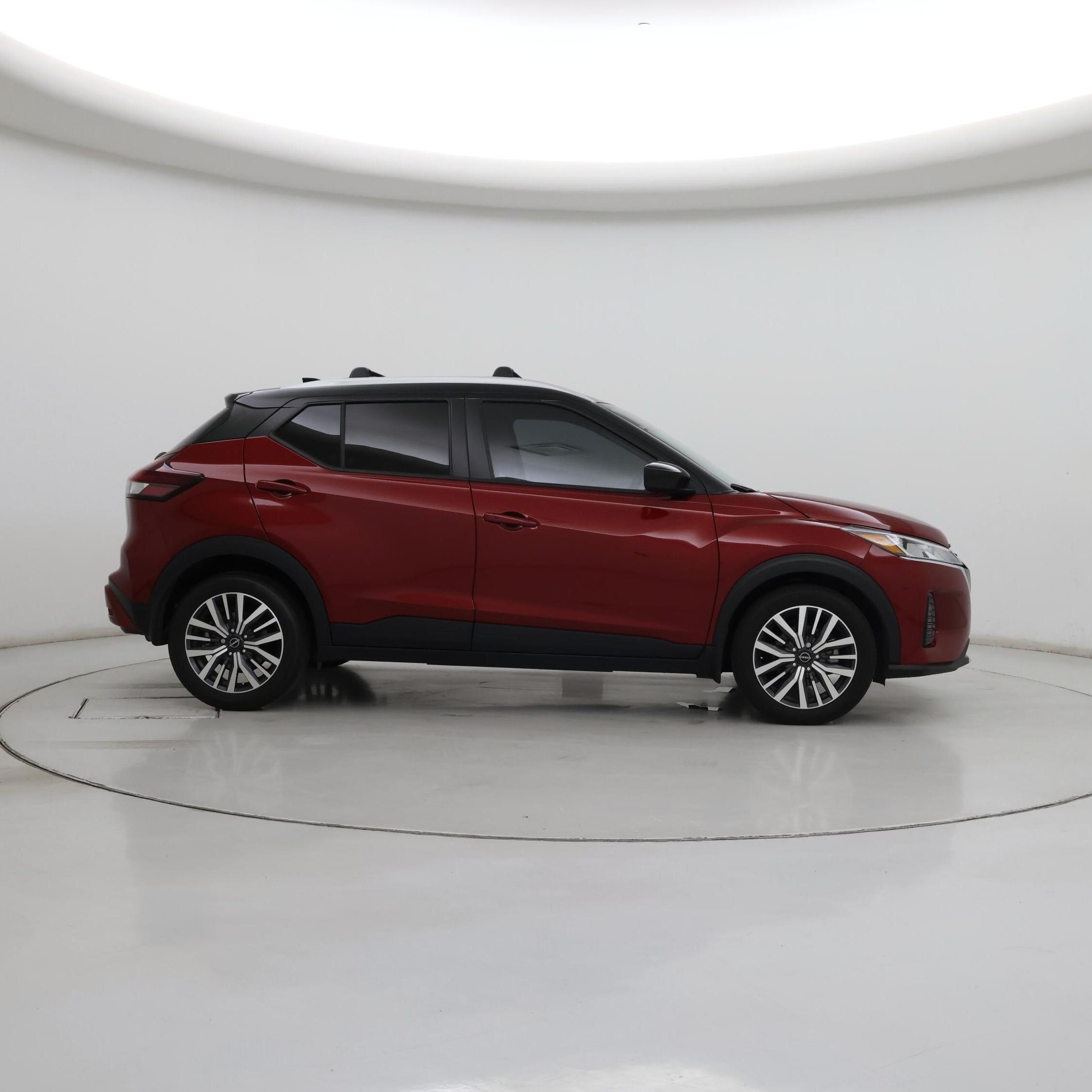 Thumbnail: 2023 Nissan Kicks - 7