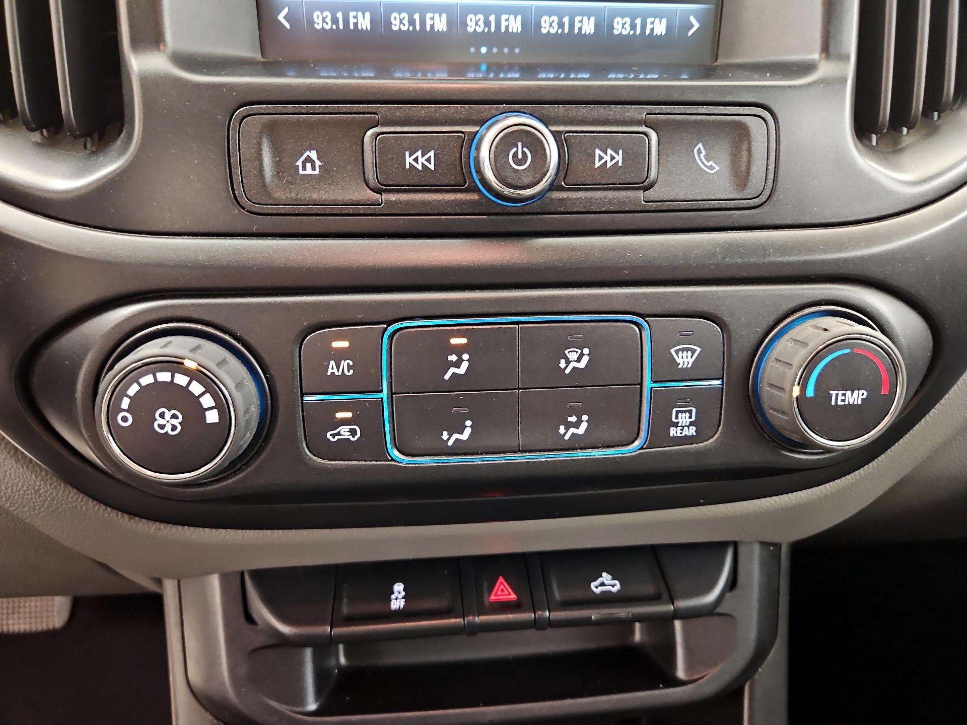 Thumbnail: 2018 GMC Canyon - 16